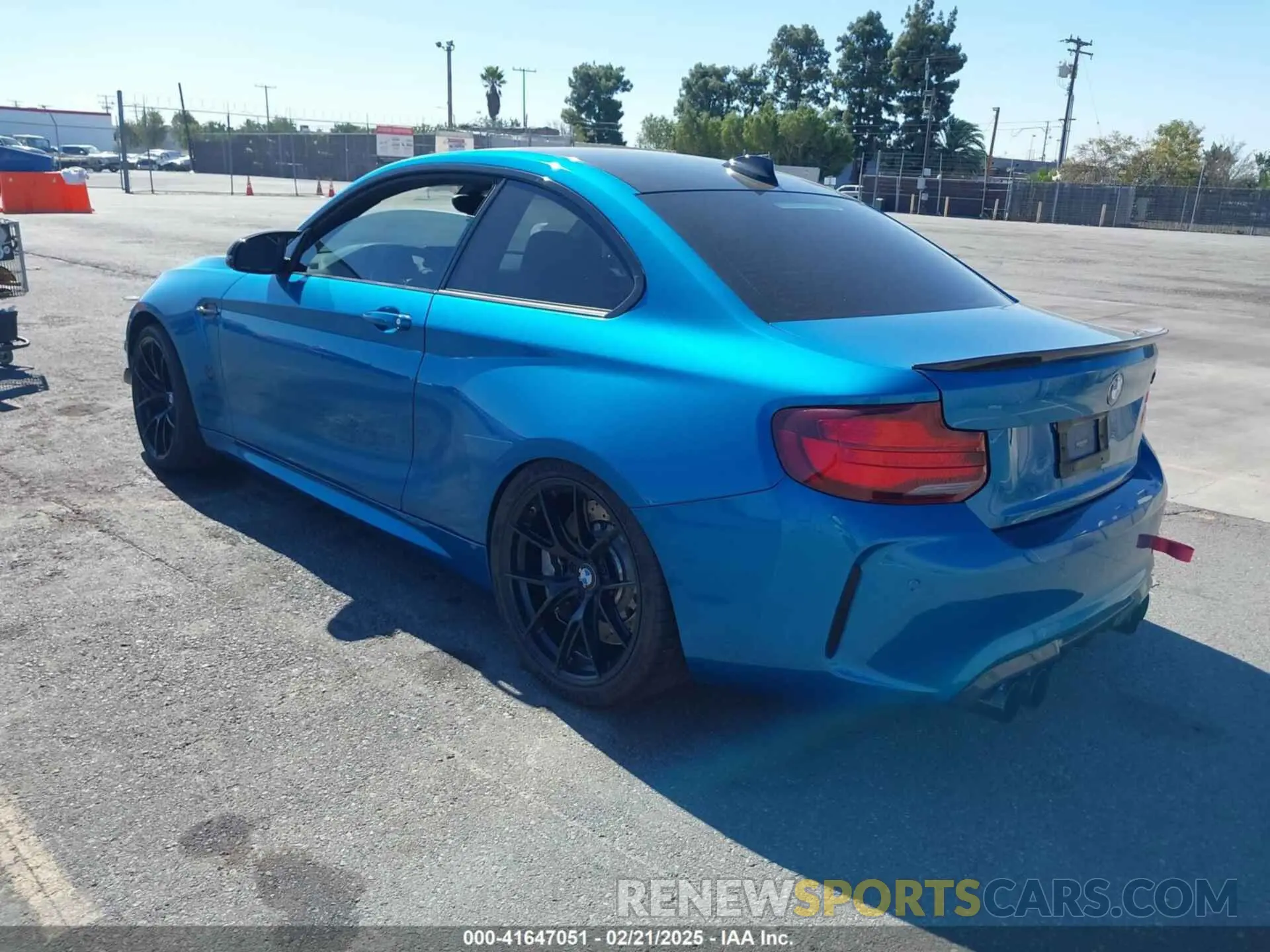 3 Фотография поврежденного автомобиля WBS2U7C08M7J67360 BMW M2 2021