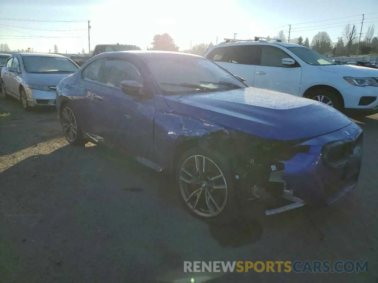 4 Photograph of a damaged car 3MW53CM07N8C64965 BMW M2 2022