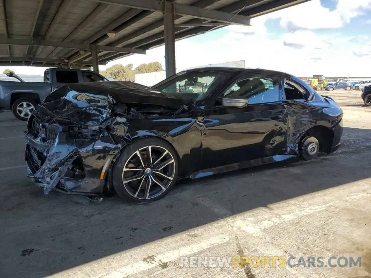 1 Photograph of a damaged car 3MW53CM08P8D04022 BMW M2 2023