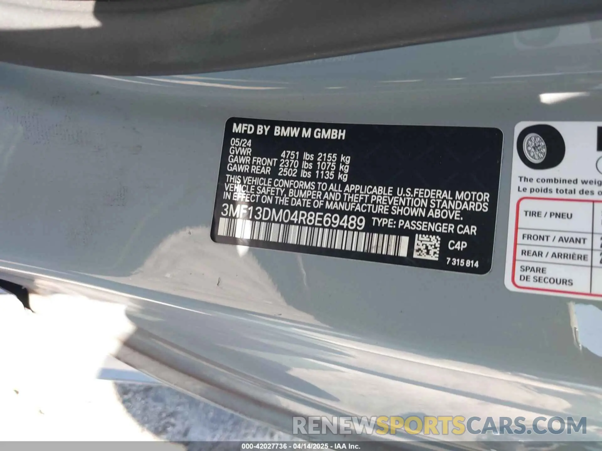 9 Photograph of a damaged car 3MF13DM04R8E69489 BMW M2 2024