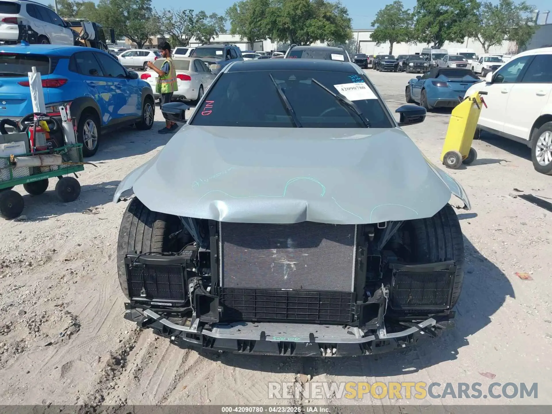 13 Photograph of a damaged car 3MF13DM08R8E17041 BMW M2 2024