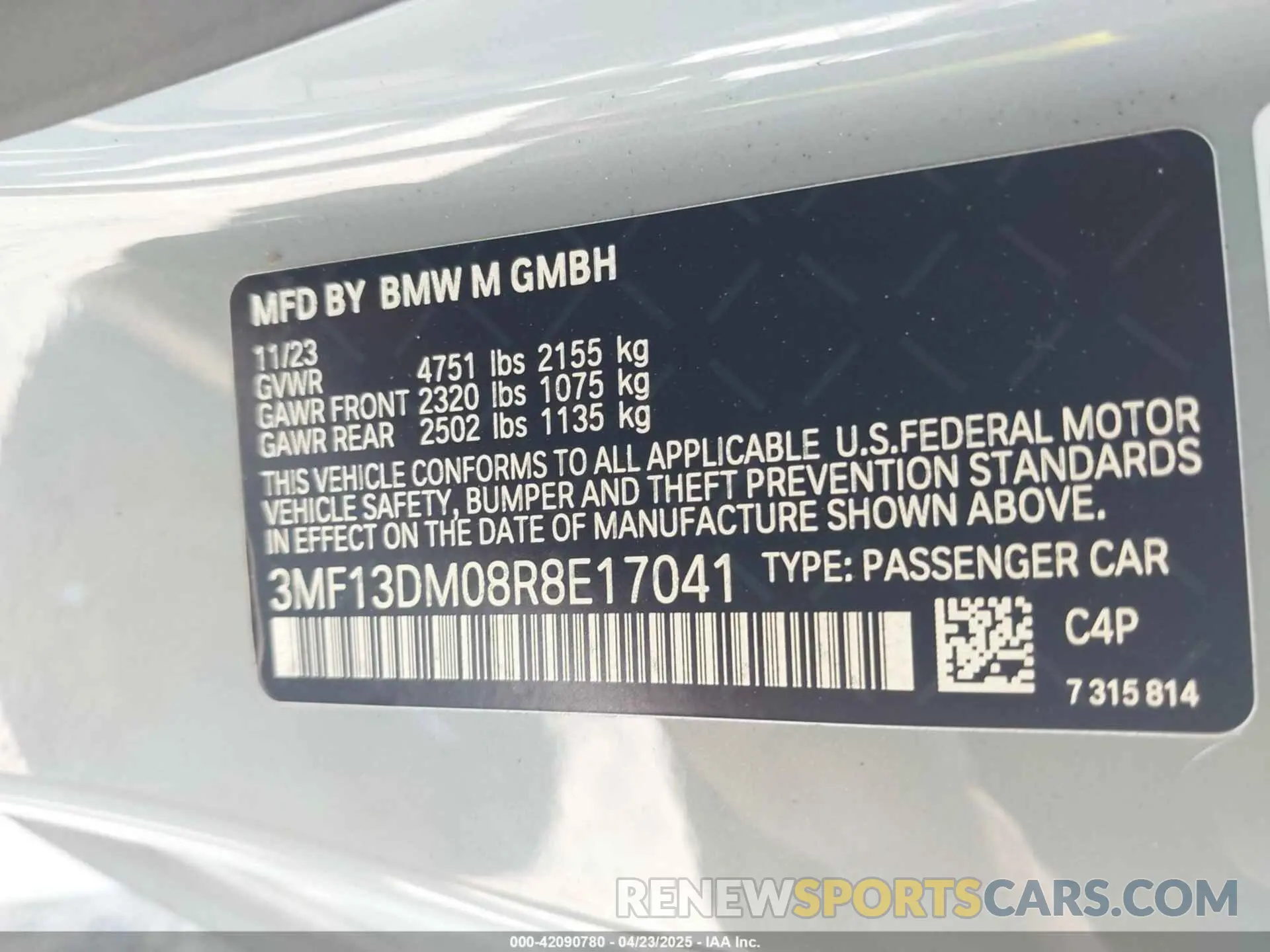 9 Photograph of a damaged car 3MF13DM08R8E17041 BMW M2 2024