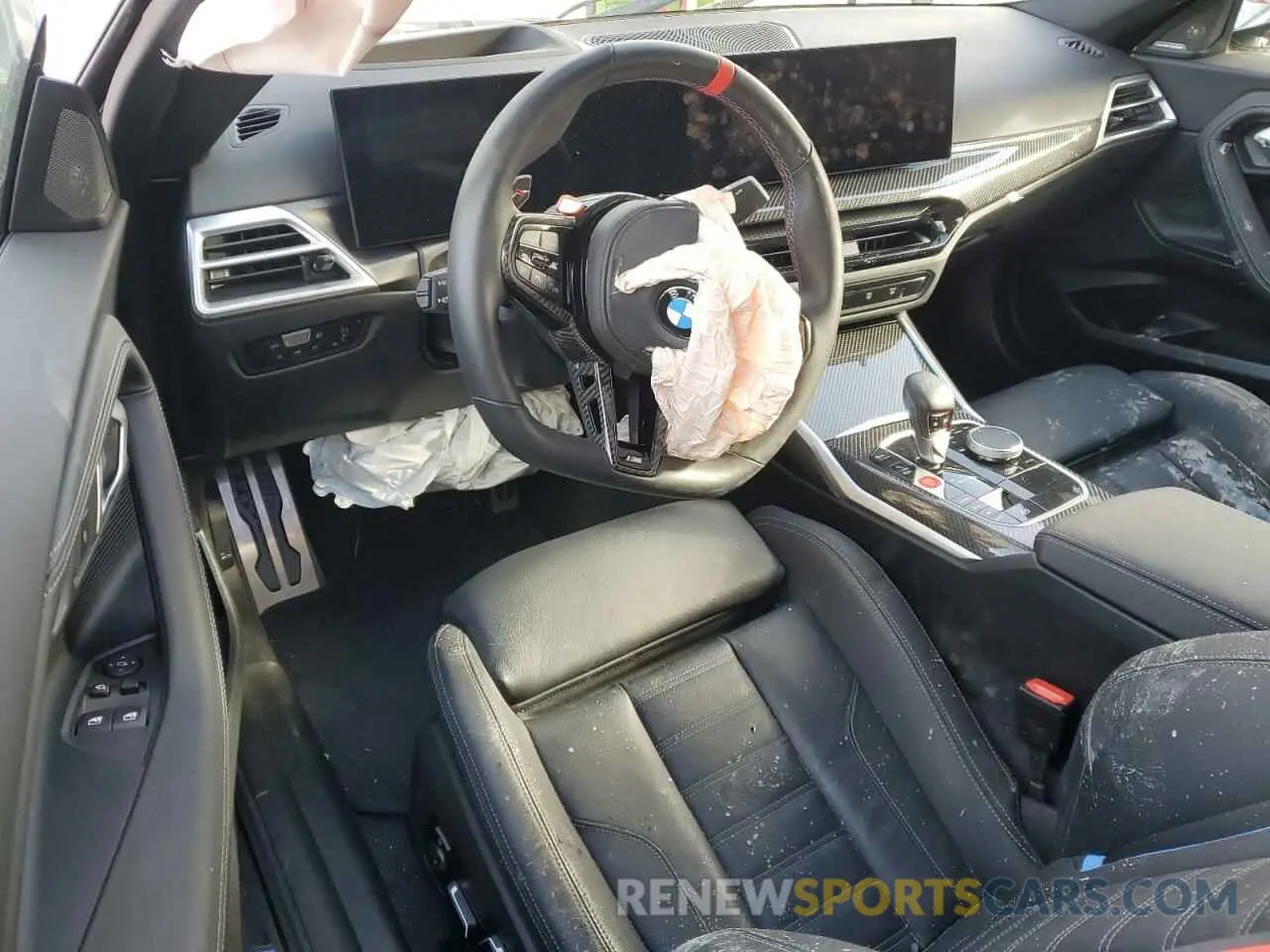 8 Photograph of a damaged car 3MF23DM04S8F04039 BMW M2 2025