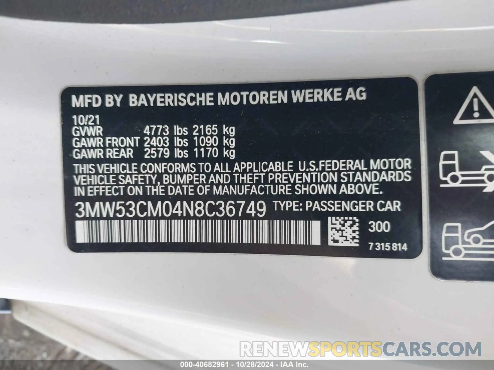 9 Photograph of a damaged car 3MW53CM04N8C36749 BMW M240 2022