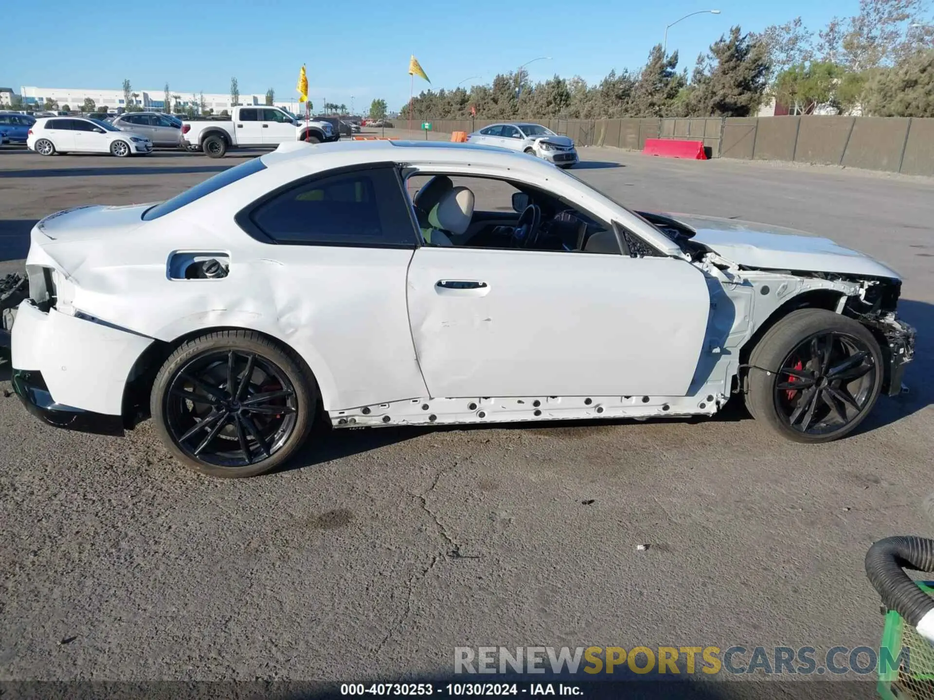 14 Photograph of a damaged car 3MW43CM0XP8D14224 BMW M240 2023
