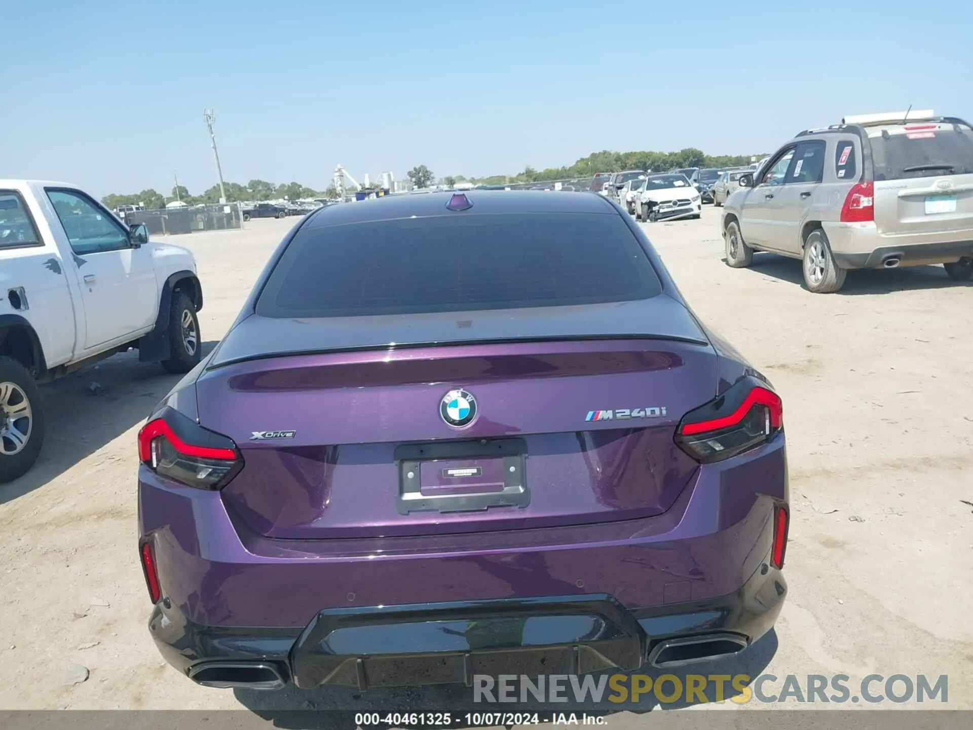16 Photograph of a damaged car 3MW53CM05P8C80200 BMW M240 2023