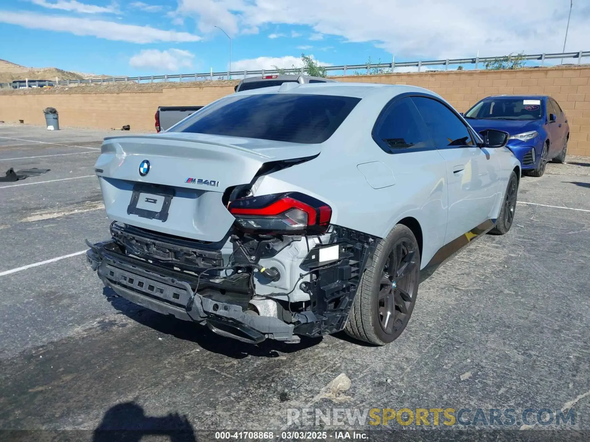 4 Фотография поврежденного автомобиля 3MW53CM06R8D83628 BMW M240 2024
