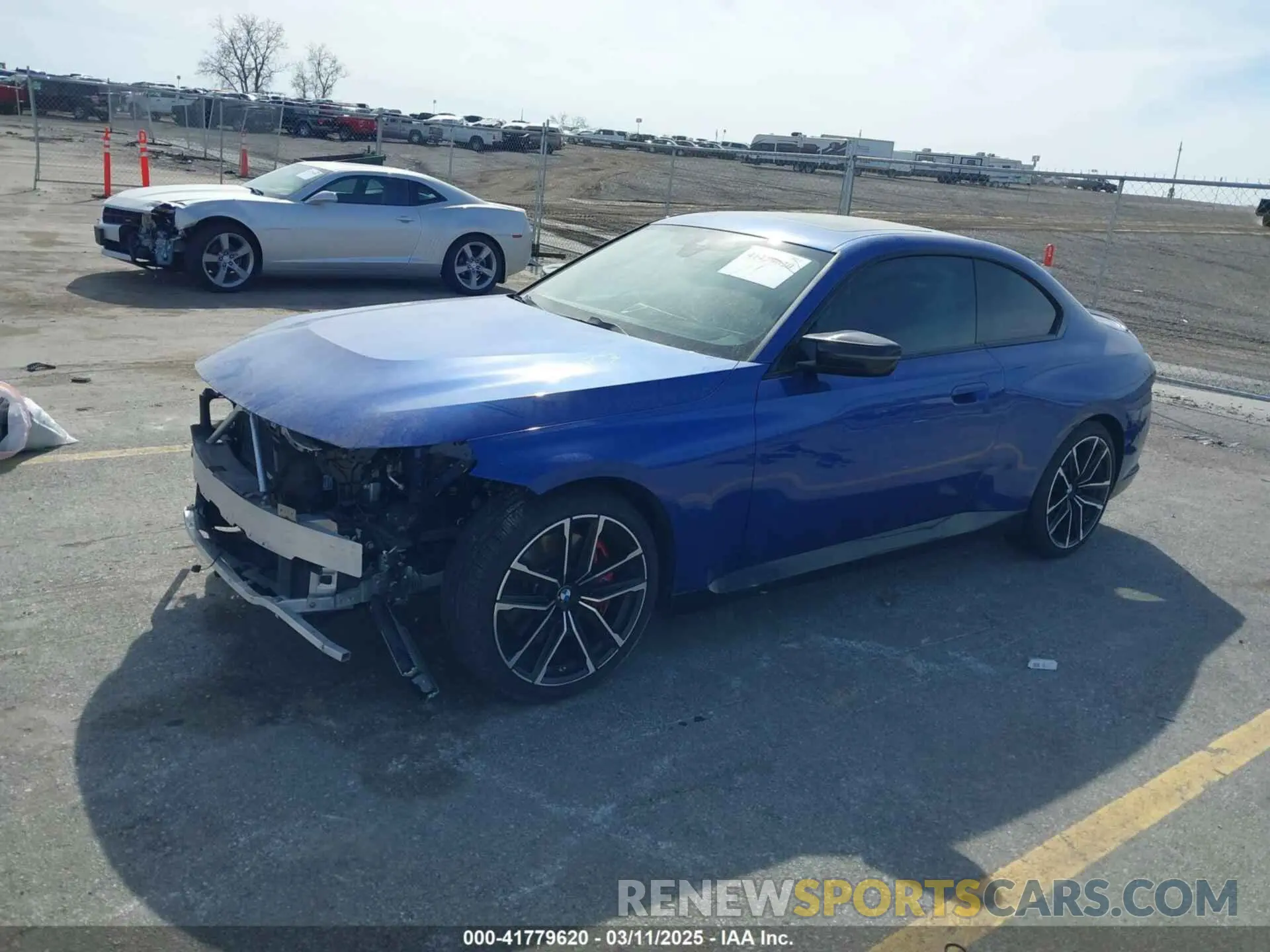 19 Photograph of a damaged car 3MW53CM06R8E49921 BMW M240 2024