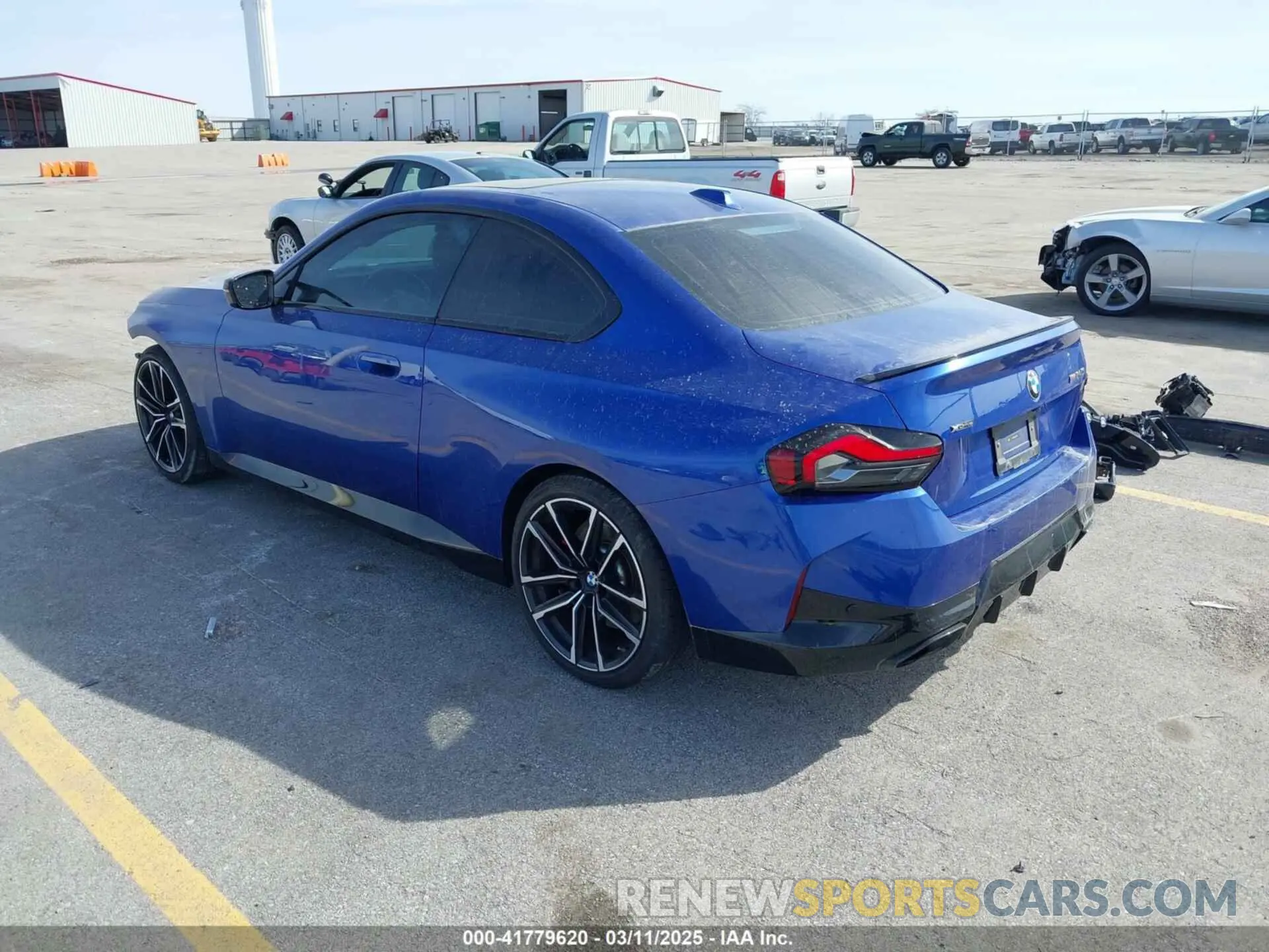3 Photograph of a damaged car 3MW53CM06R8E49921 BMW M240 2024