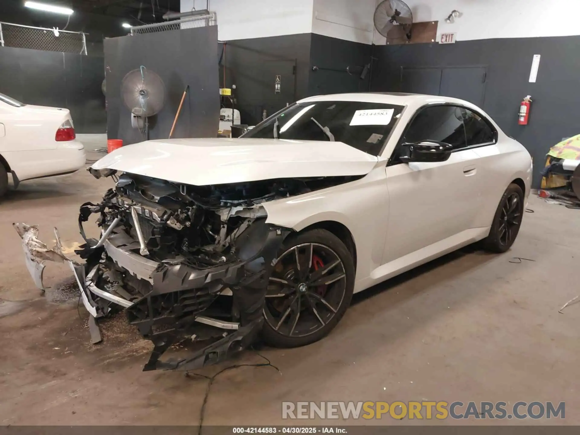 2 Фотография поврежденного автомобиля 3MW53CM04S8E92322 BMW M240 2025