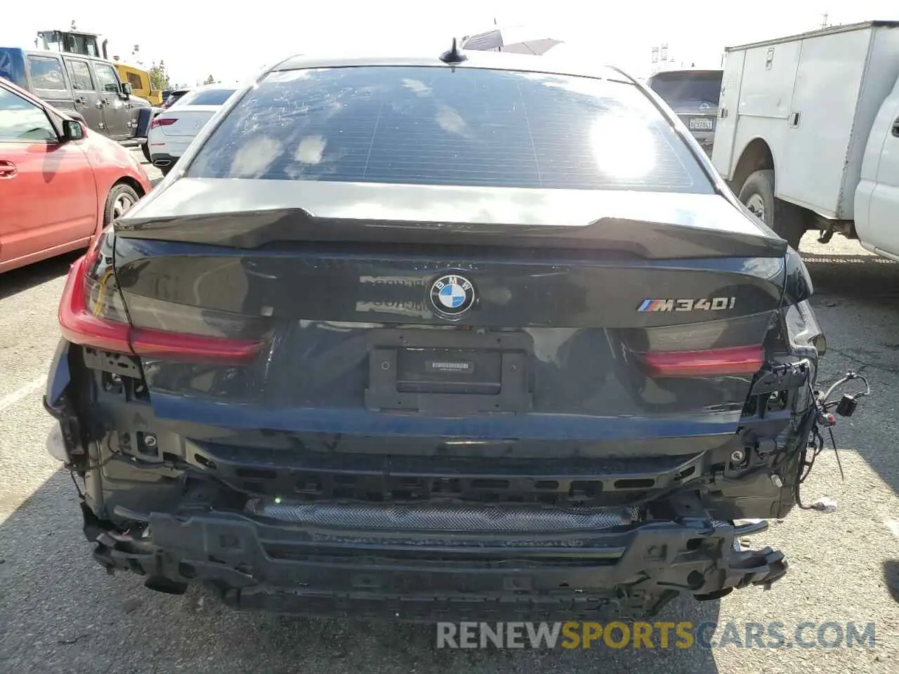 6 Photograph of a damaged car 3MW5U7J02L8B34193 BMW M3 2020
