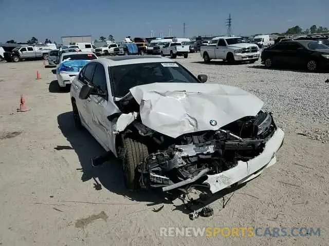 11 Photograph of a damaged car 3MW5U7J03M8C12479 BMW M3 2021