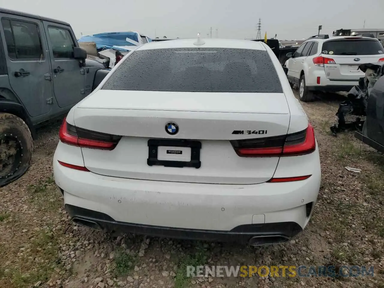 6 Photograph of a damaged car 3MW5U7J03M8C12479 BMW M3 2021