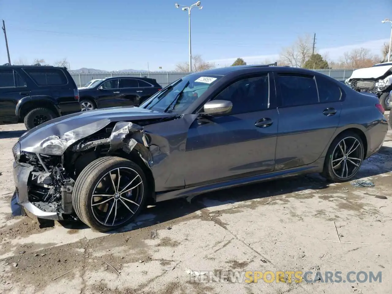 1 Photograph of a damaged car 3MW5U9J02M8B55154 BMW M3 2021