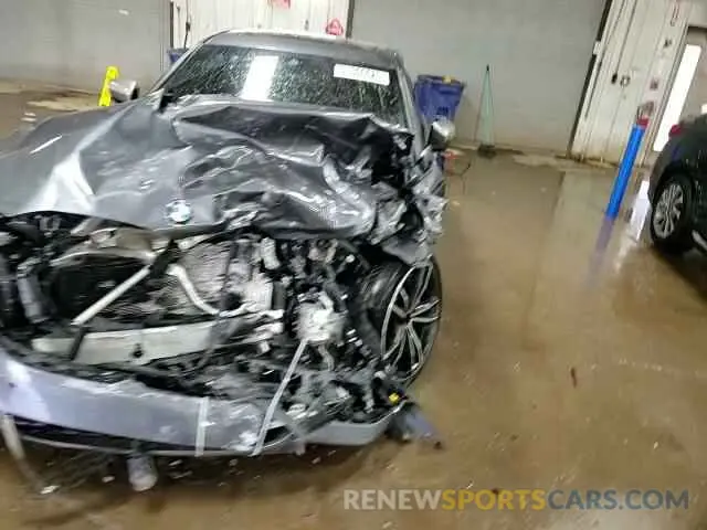 13 Photograph of a damaged car 3MW5U9J04M8B94473 BMW M3 2021