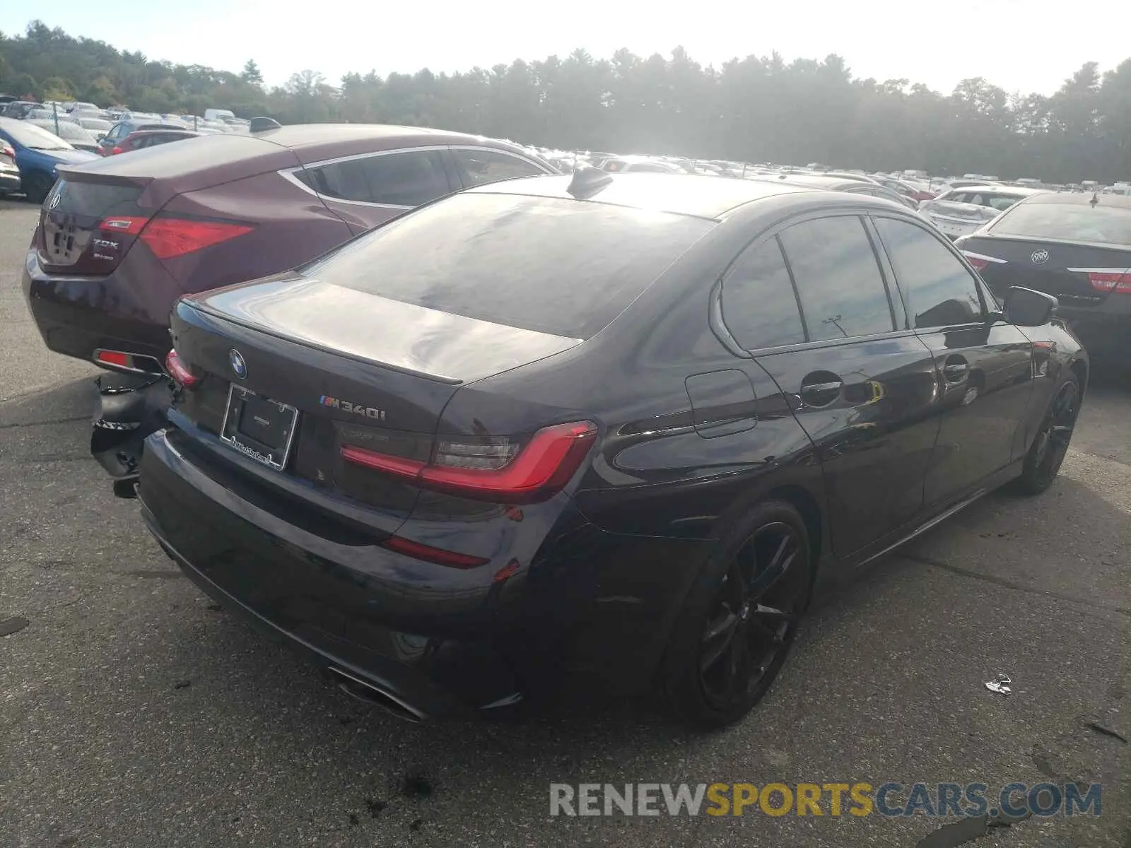 4 Photograph of a damaged car 3MW5U9J07M8B56025 BMW M3 2021