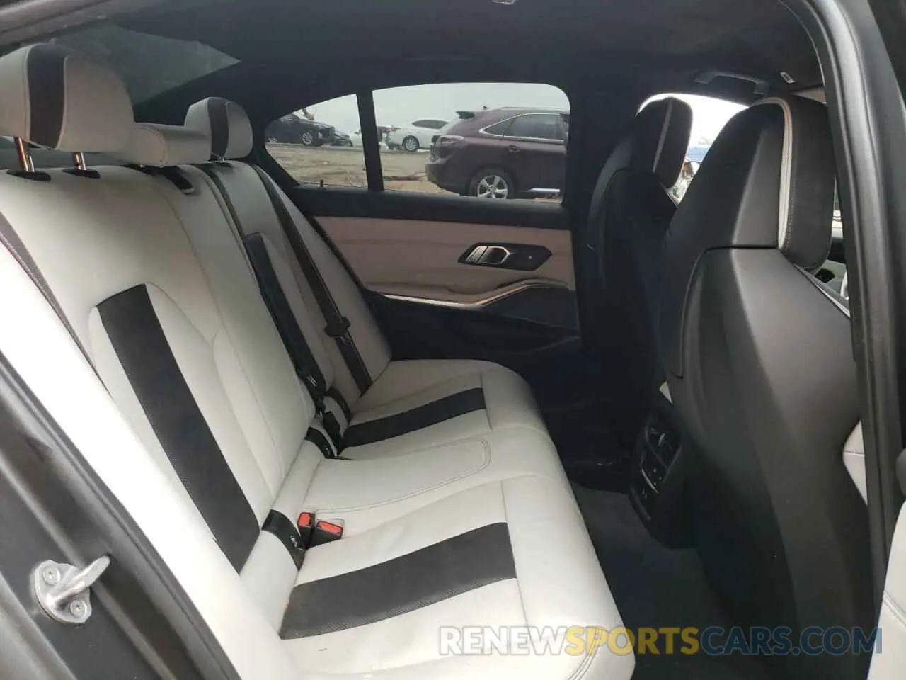 10 Фотография поврежденного автомобиля WBS33AY04MFL54422 BMW M3 2021