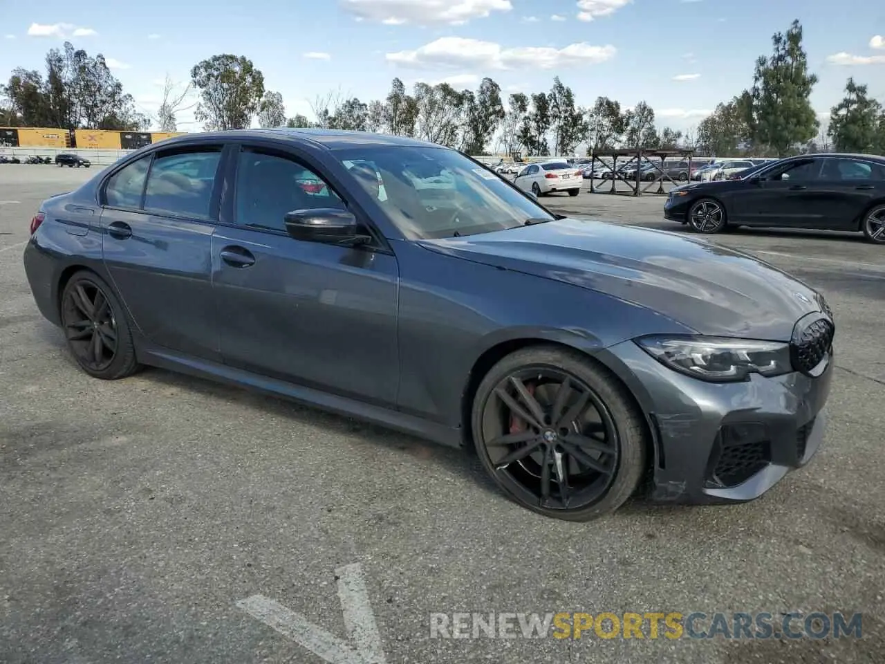 4 Photograph of a damaged car 3MW5U7J09N8C28073 BMW M3 2022