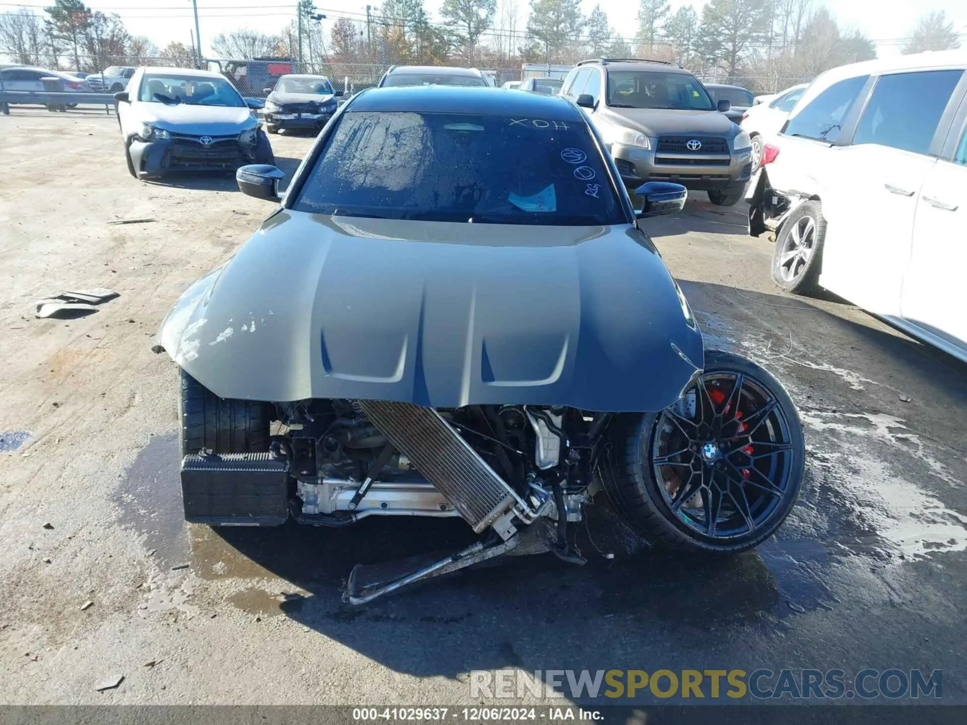 13 Фотография поврежденного автомобиля WBS43AY06PFP98328 BMW M3 2023