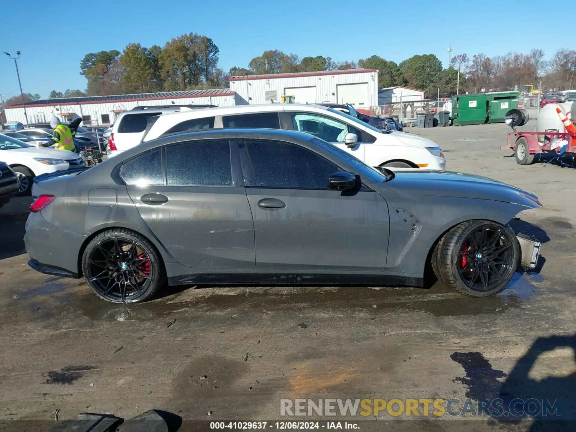 14 Фотография поврежденного автомобиля WBS43AY06PFP98328 BMW M3 2023