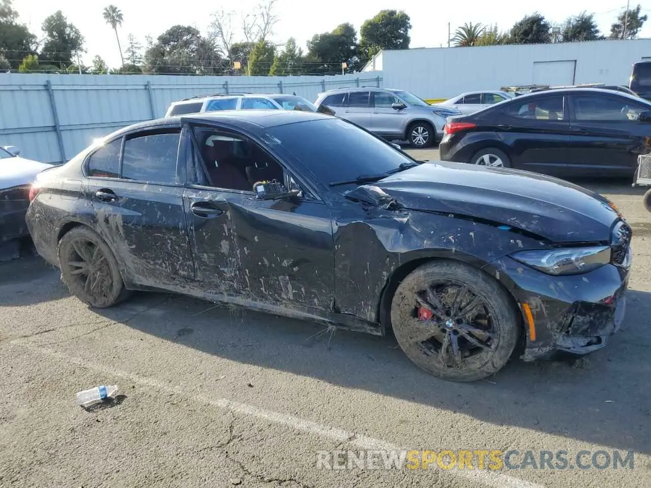 4 Фотография поврежденного автомобиля 3MW49FF0XR8E75530 BMW M3 2024