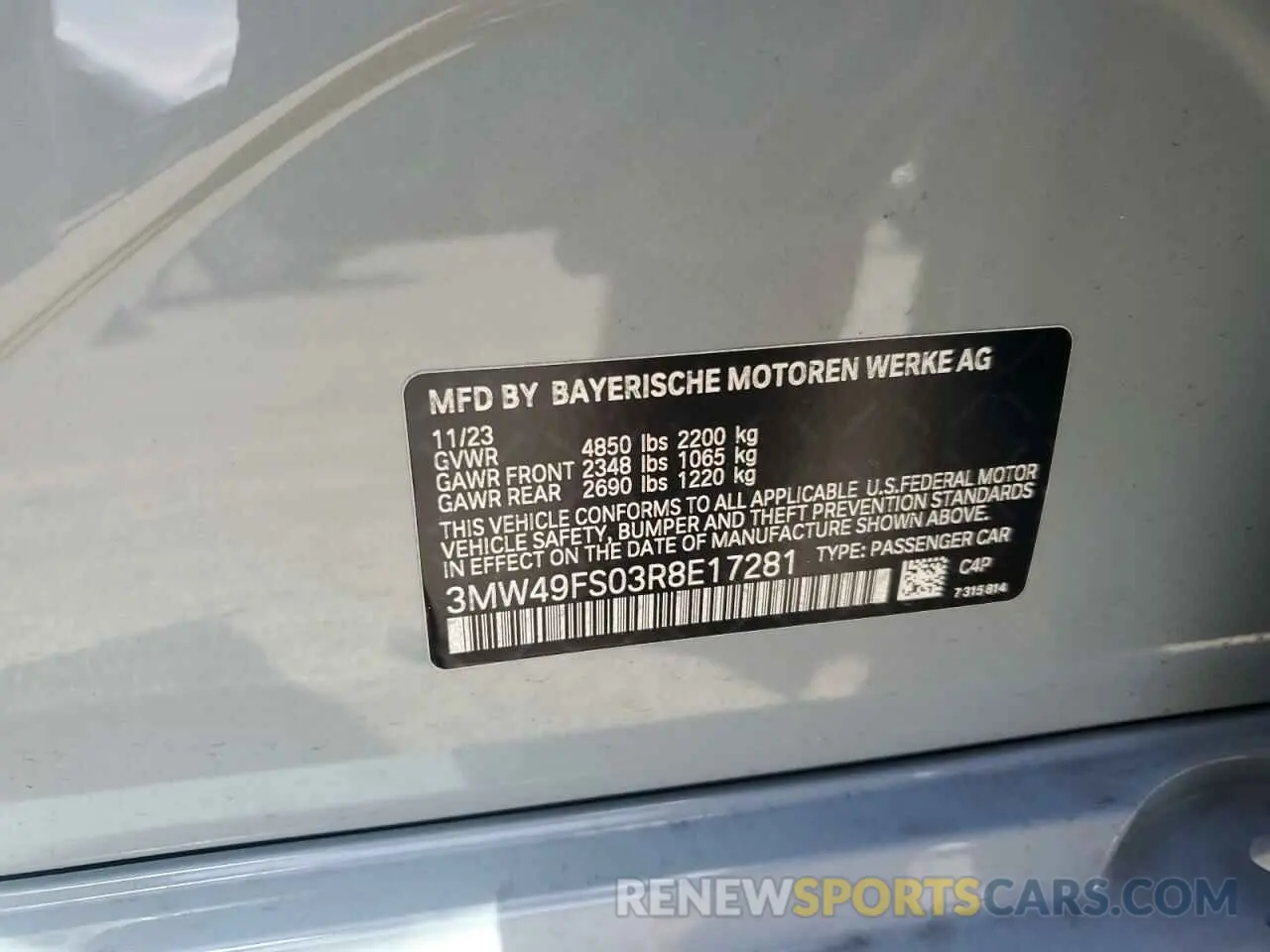 12 Фотография поврежденного автомобиля 3MW49FS03R8E17281 BMW M3 2024