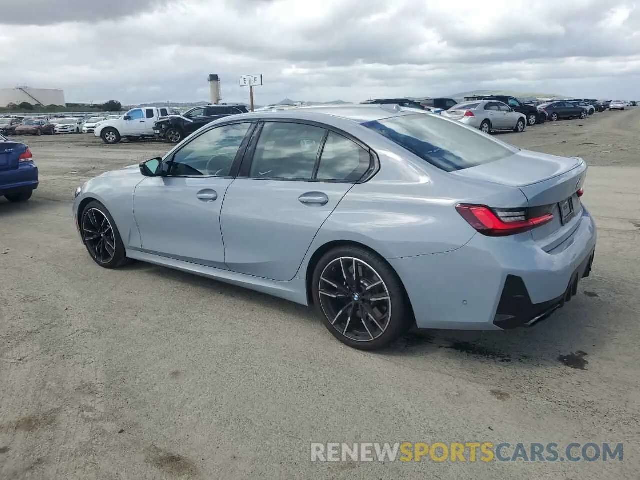 2 Фотография поврежденного автомобиля 3MW49FS03R8E17281 BMW M3 2024