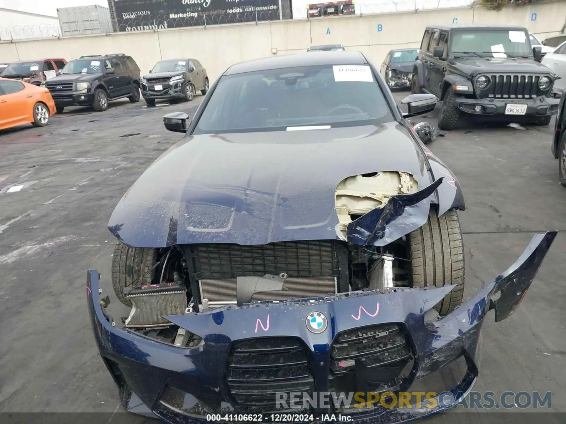 13 Фотография поврежденного автомобиля WBS43AY09RFR69009 BMW M3 2024