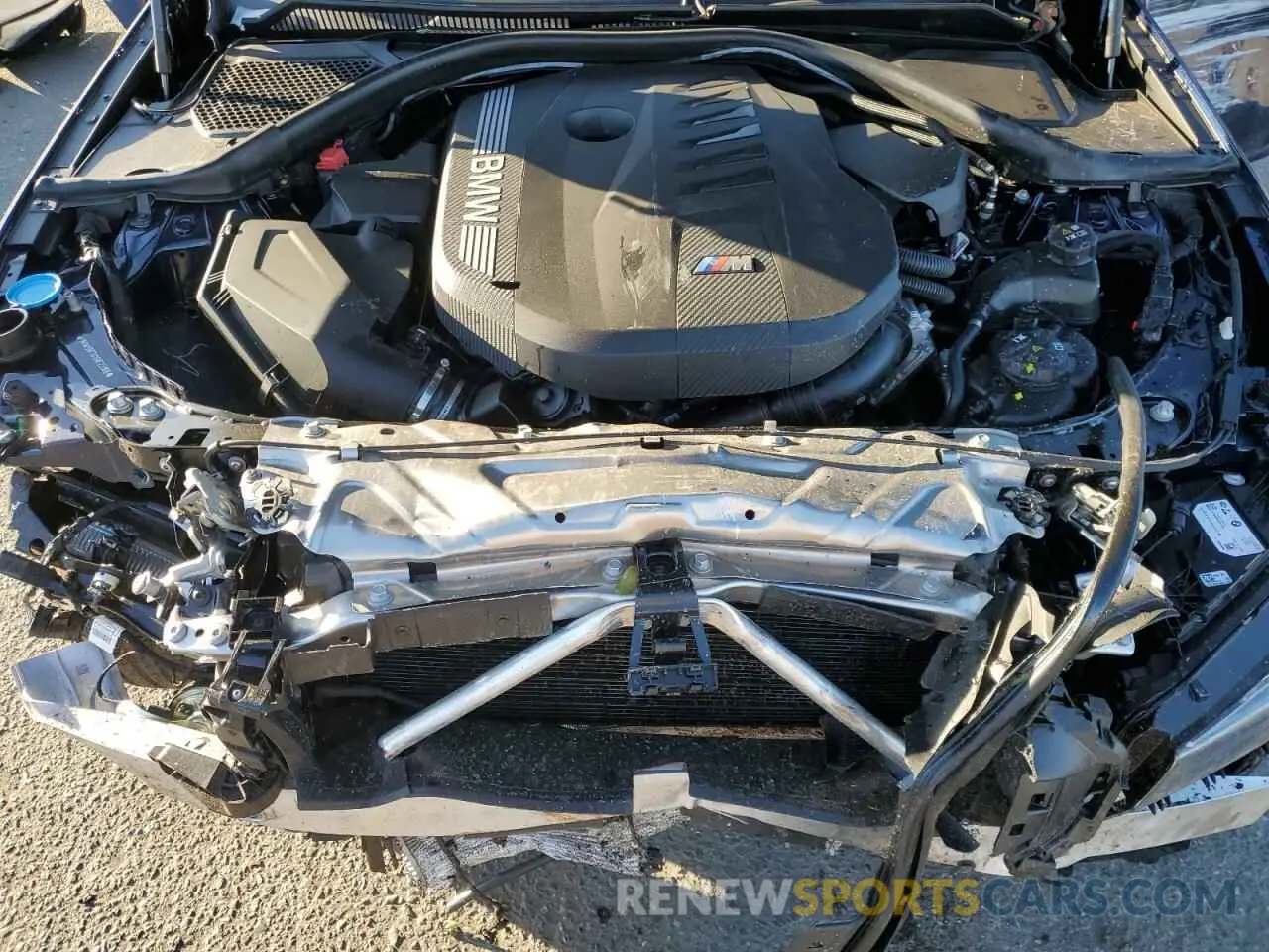11 Фотография поврежденного автомобиля 3MW59FT01S8F22068 BMW M3 2025