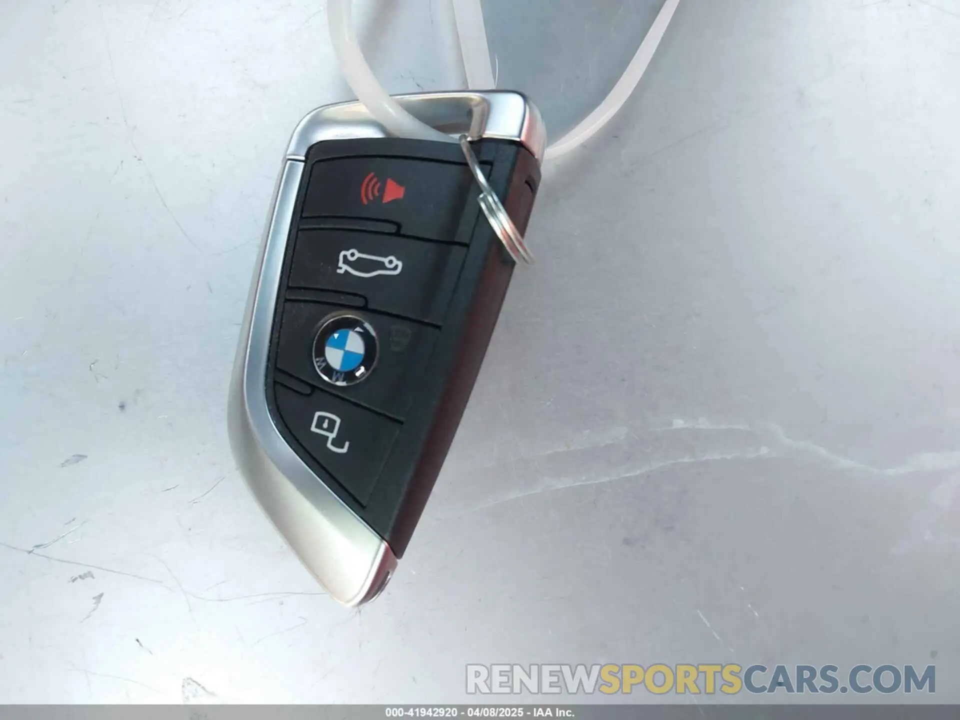 11 Фотография поврежденного автомобиля WBS33HJ04SFU25148 BMW M3 2025