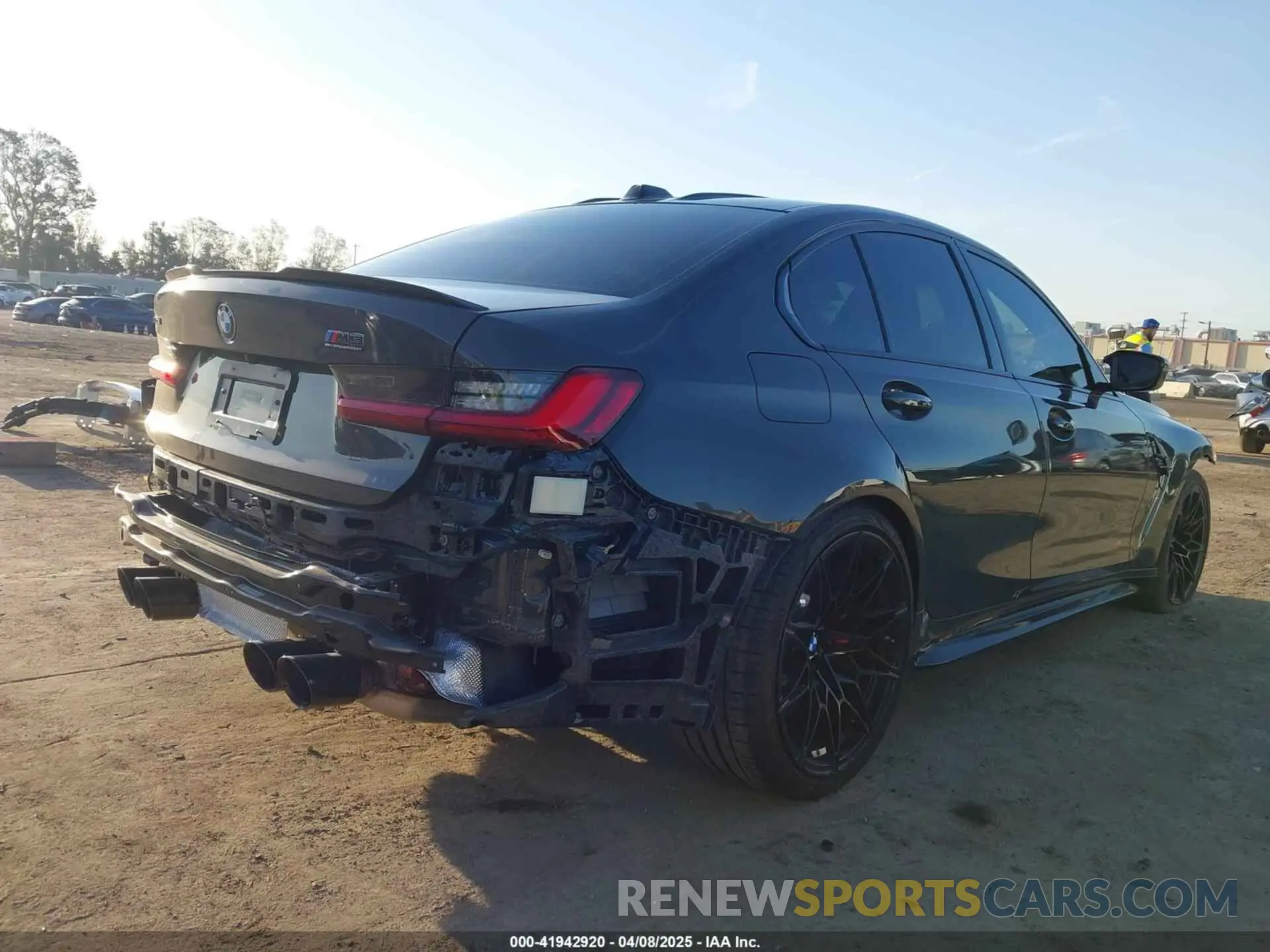 4 Фотография поврежденного автомобиля WBS33HJ04SFU25148 BMW M3 2025