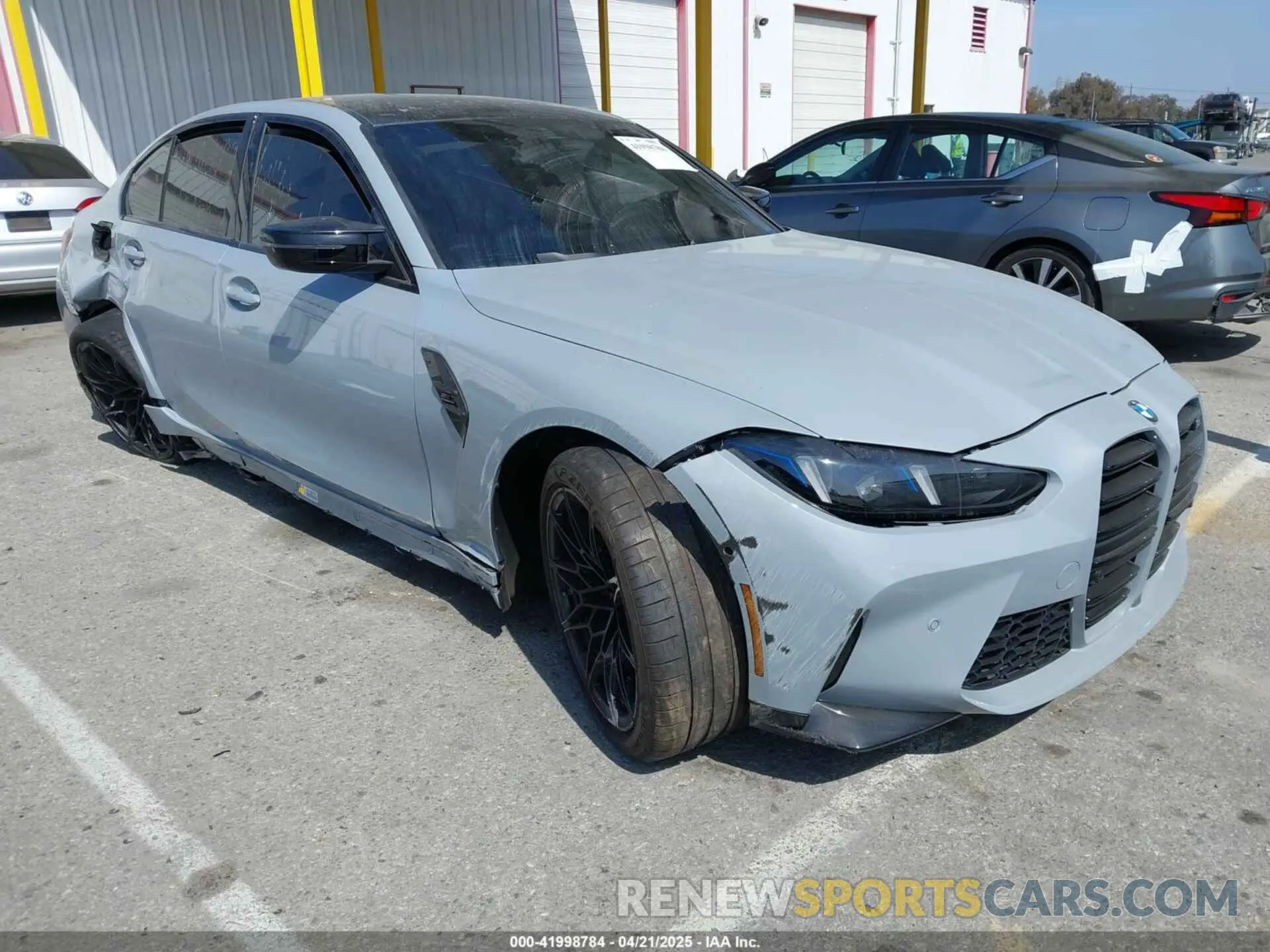 1 Photograph of a damaged car WBS33HJ09SFU20723 BMW M3 2025