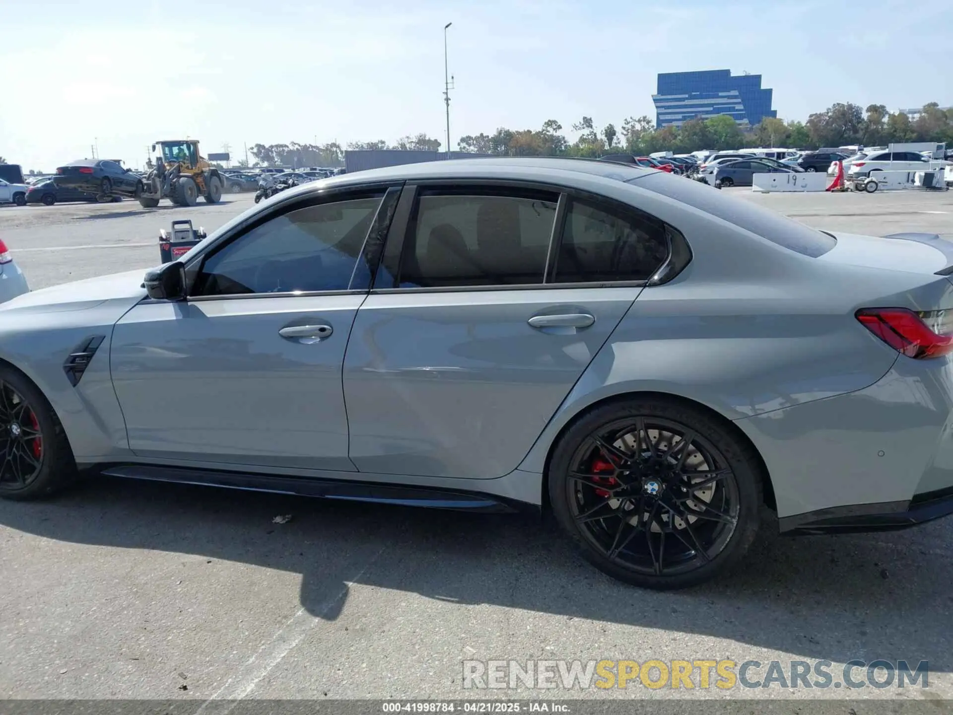 14 Photograph of a damaged car WBS33HJ09SFU20723 BMW M3 2025
