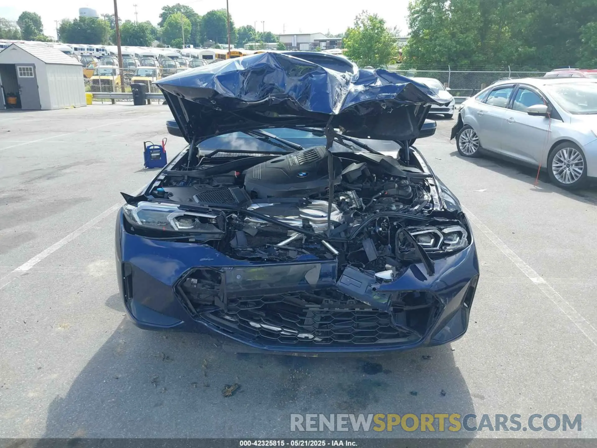 12 Фотография поврежденного автомобиля 3MW49FF04R8E25559 BMW M340I 2024