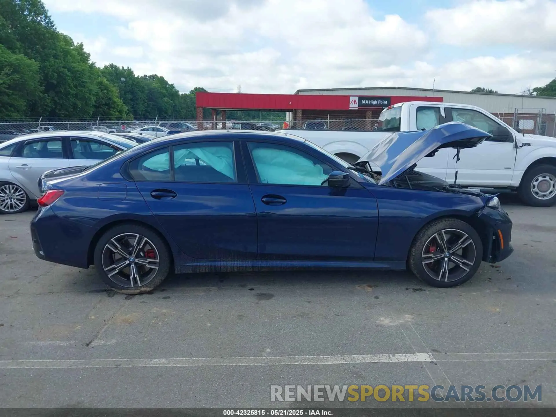 13 Фотография поврежденного автомобиля 3MW49FF04R8E25559 BMW M340I 2024