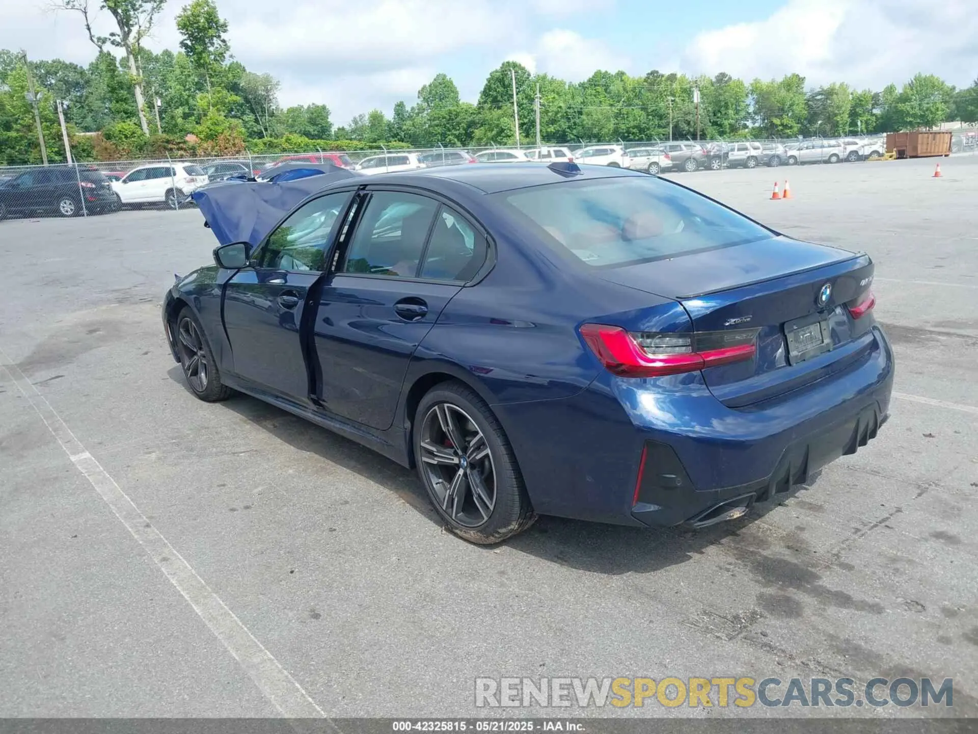 3 Фотография поврежденного автомобиля 3MW49FF04R8E25559 BMW M340I 2024