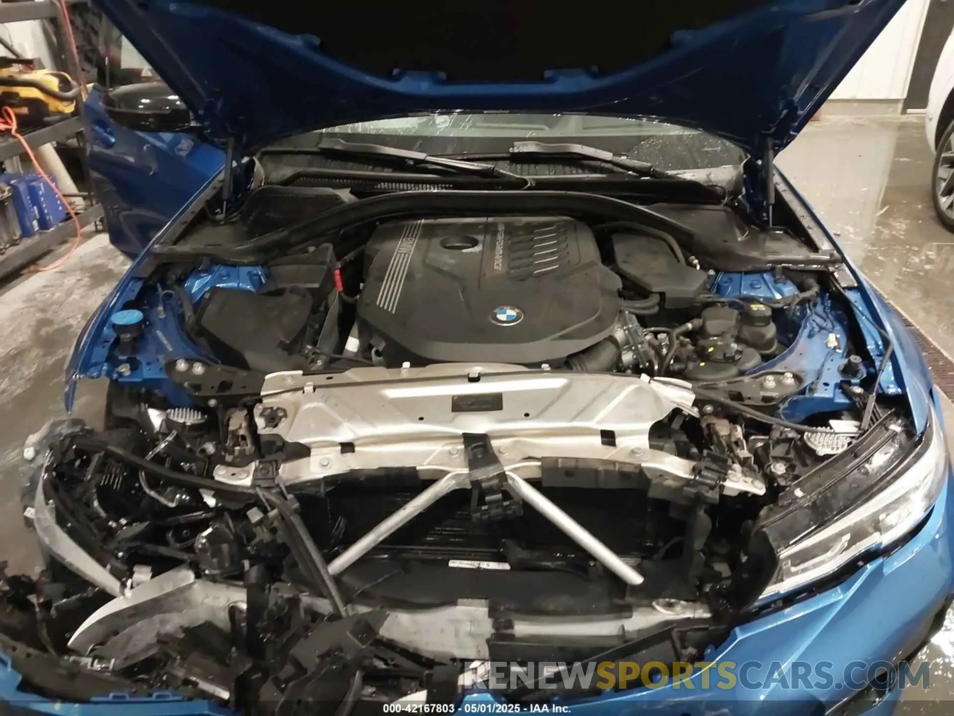 10 Photograph of a damaged car WBA5U9C04MFL31545 BMW M340XI 2021