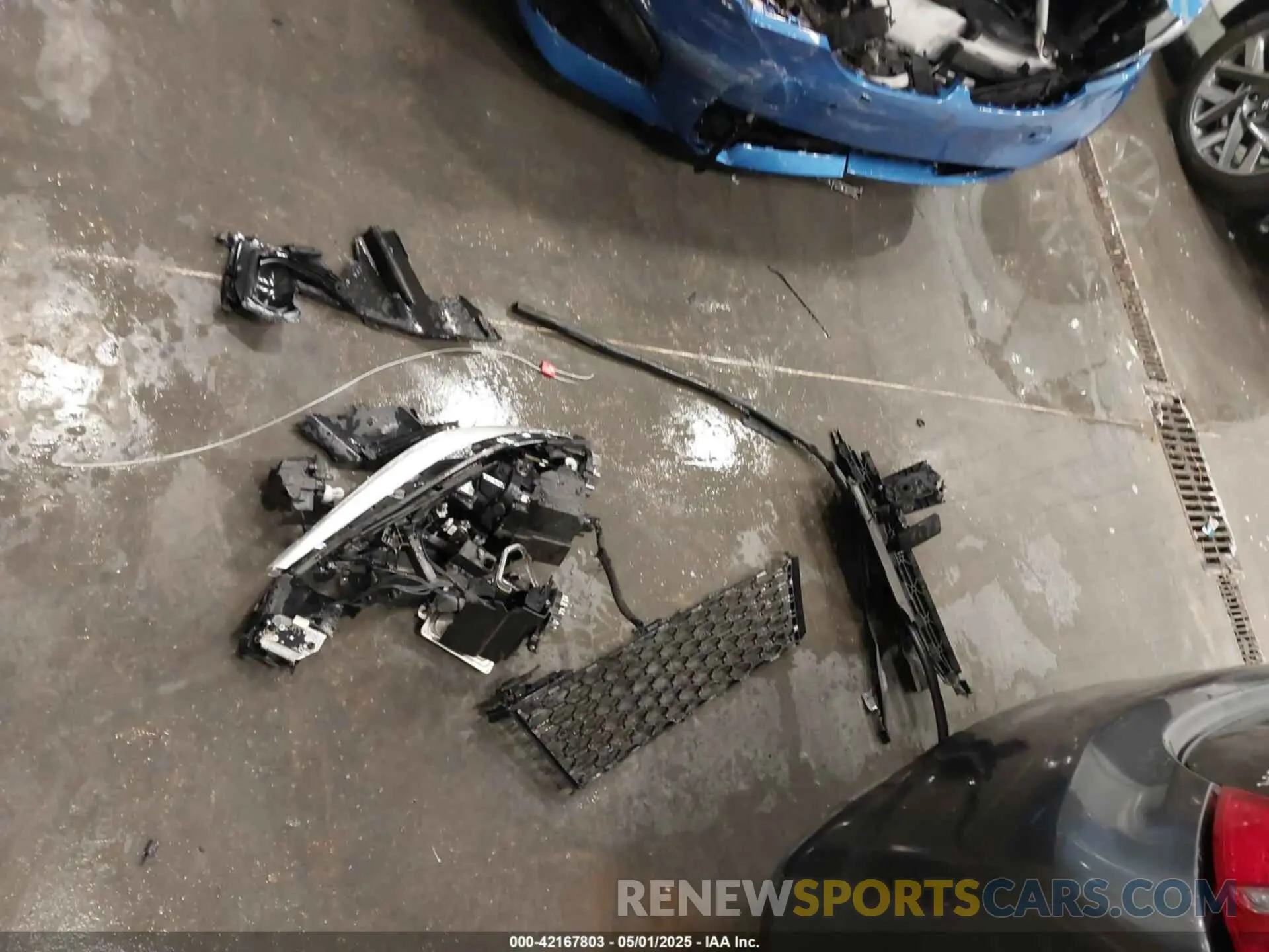 12 Photograph of a damaged car WBA5U9C04MFL31545 BMW M340XI 2021