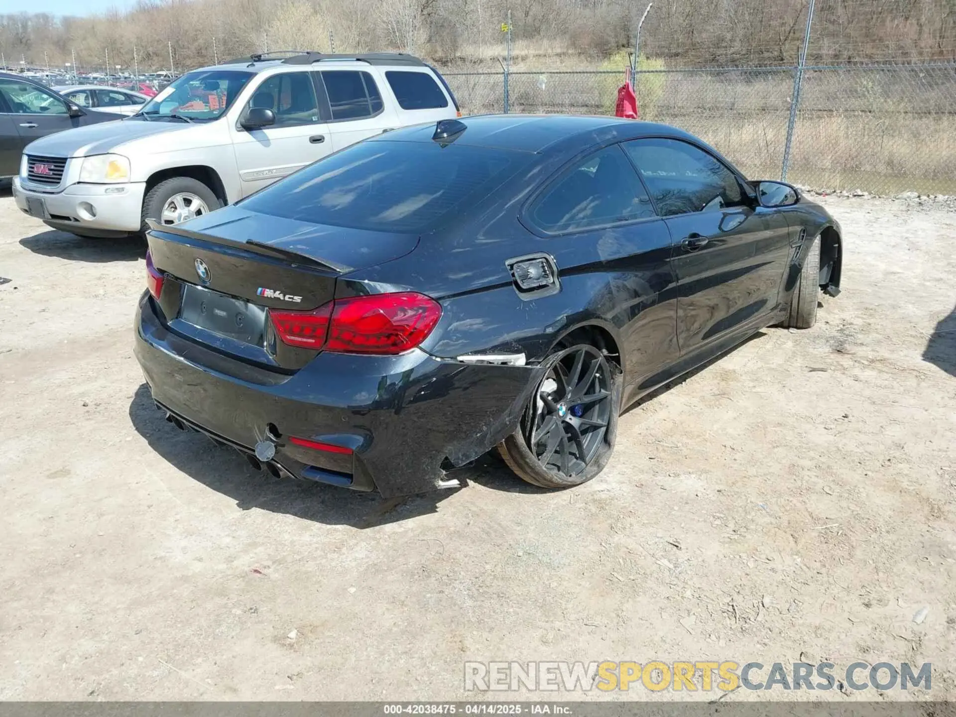 4 Фотография поврежденного автомобиля WBS3S7C50KAC09335 BMW M4 2019