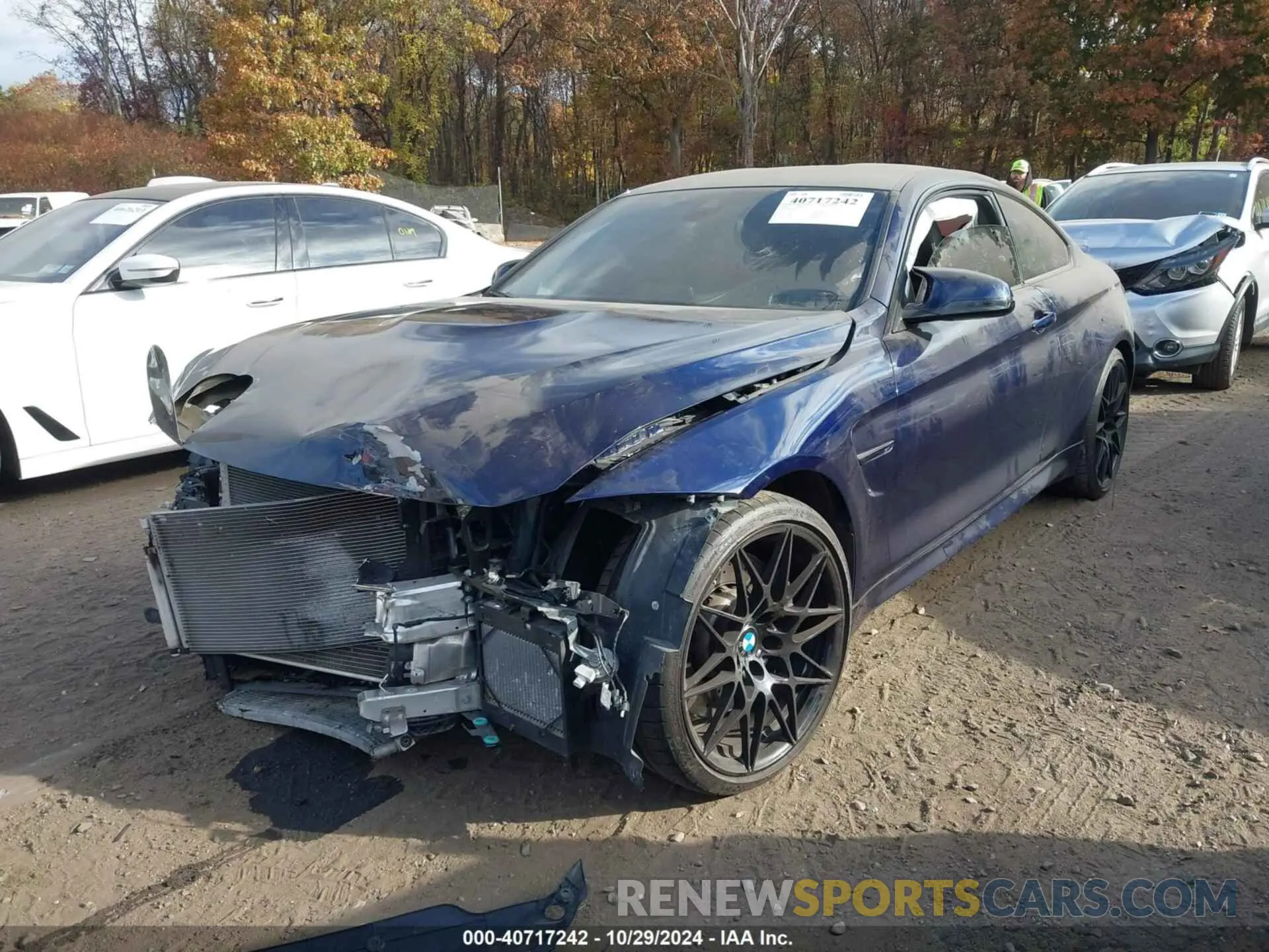 2 Photograph of a damaged car WBS4Y9C57KAG67372 BMW M4 2019