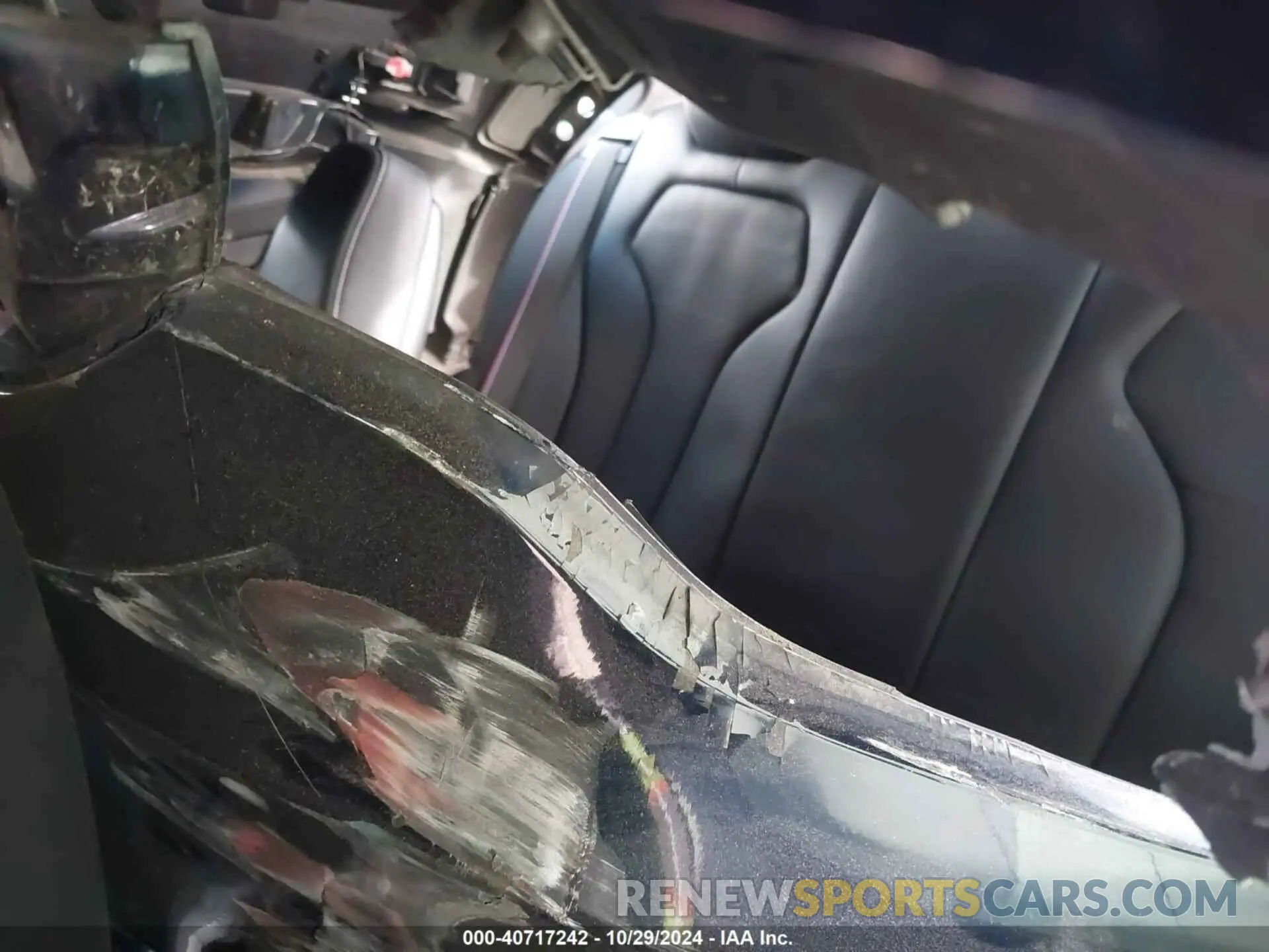 8 Photograph of a damaged car WBS4Y9C57KAG67372 BMW M4 2019
