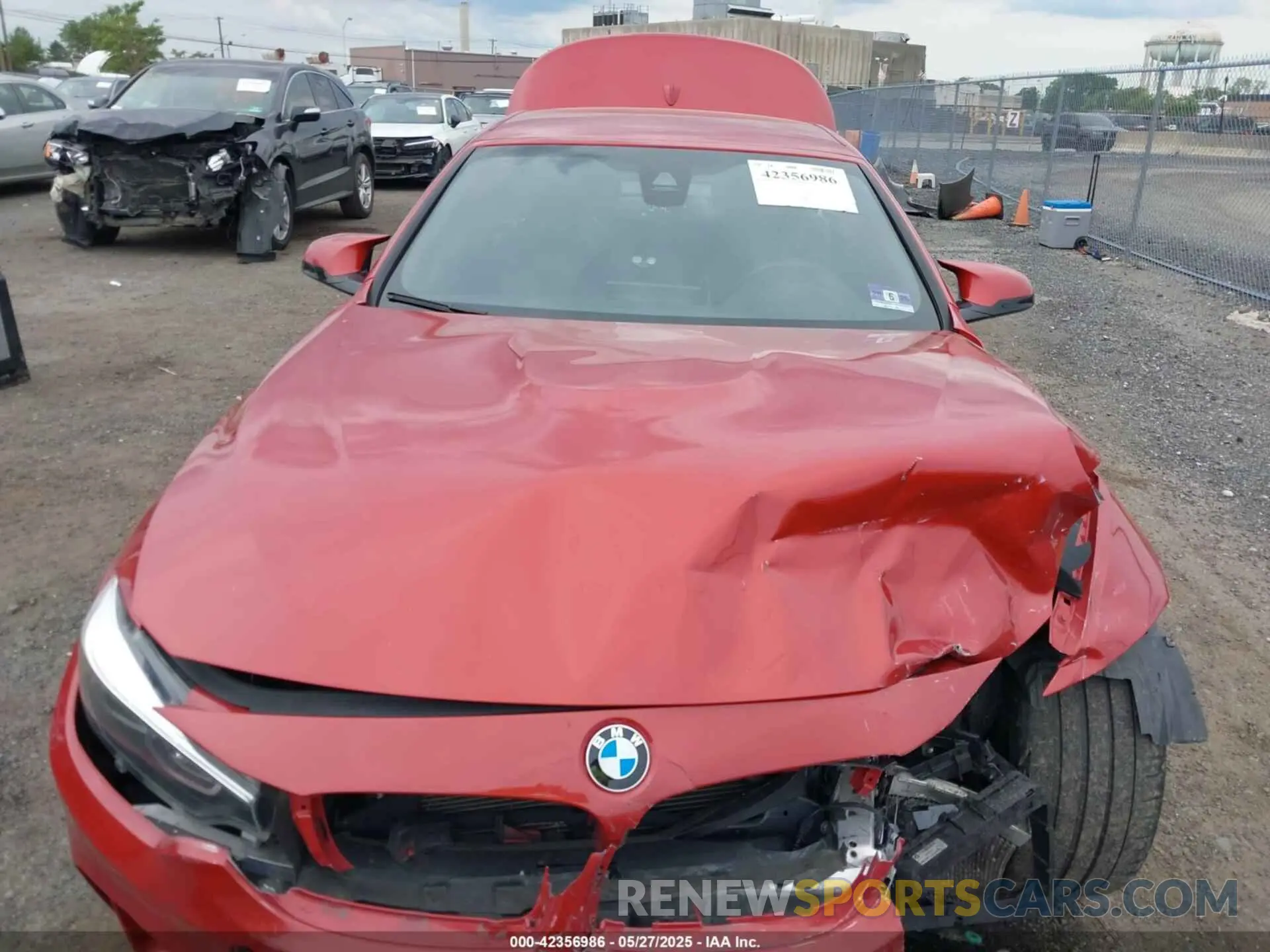 10 Photograph of a damaged car WBS4Z9C55KEJ63745 BMW M4 2019