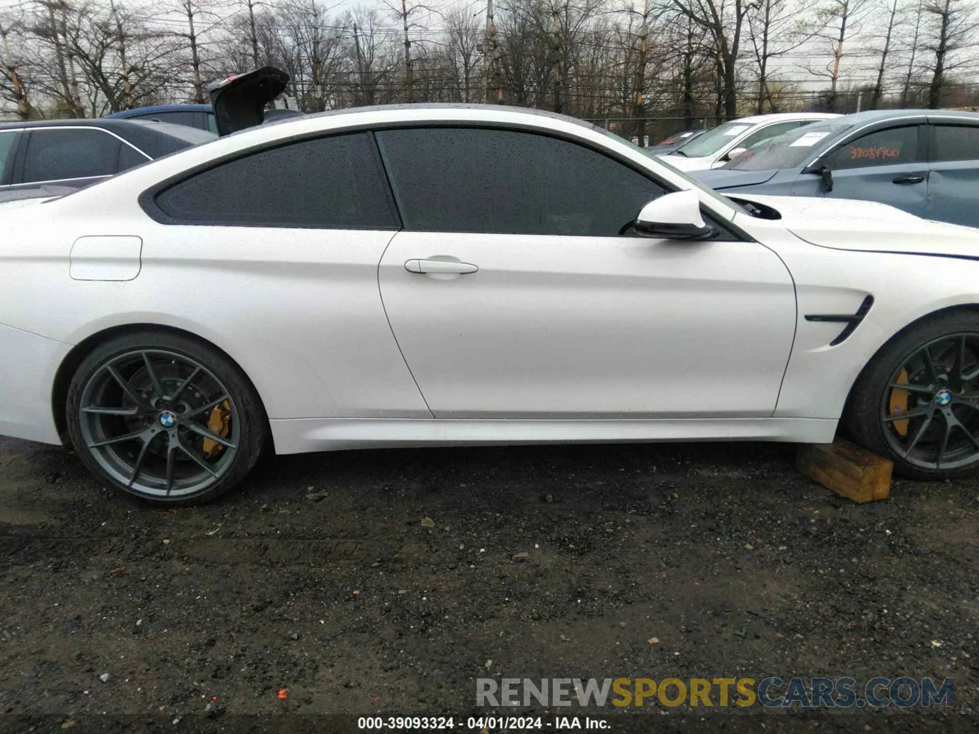 13 Фотография поврежденного автомобиля WBS3S7C04LAH85158 BMW M4 2020