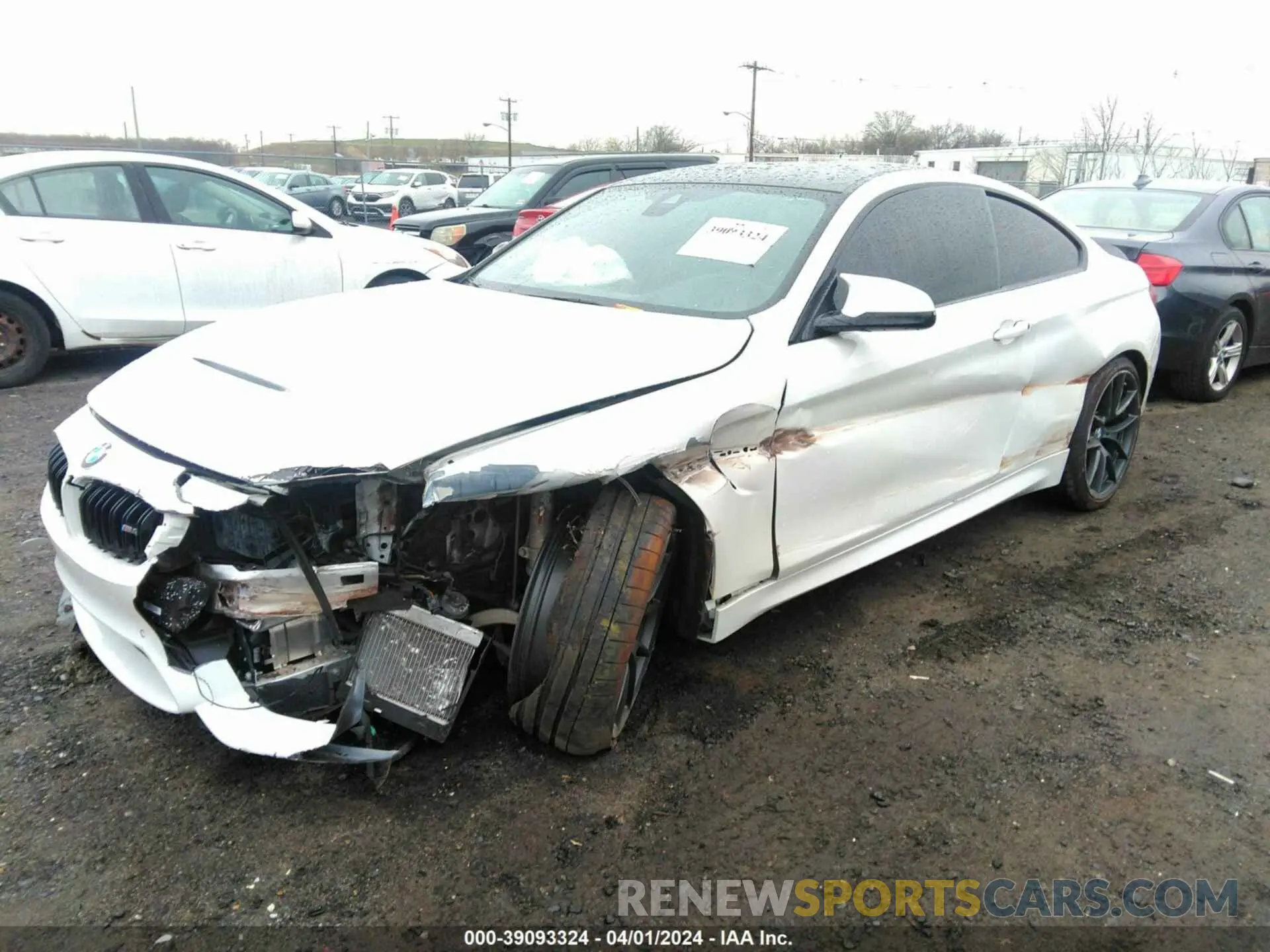 2 Фотография поврежденного автомобиля WBS3S7C04LAH85158 BMW M4 2020