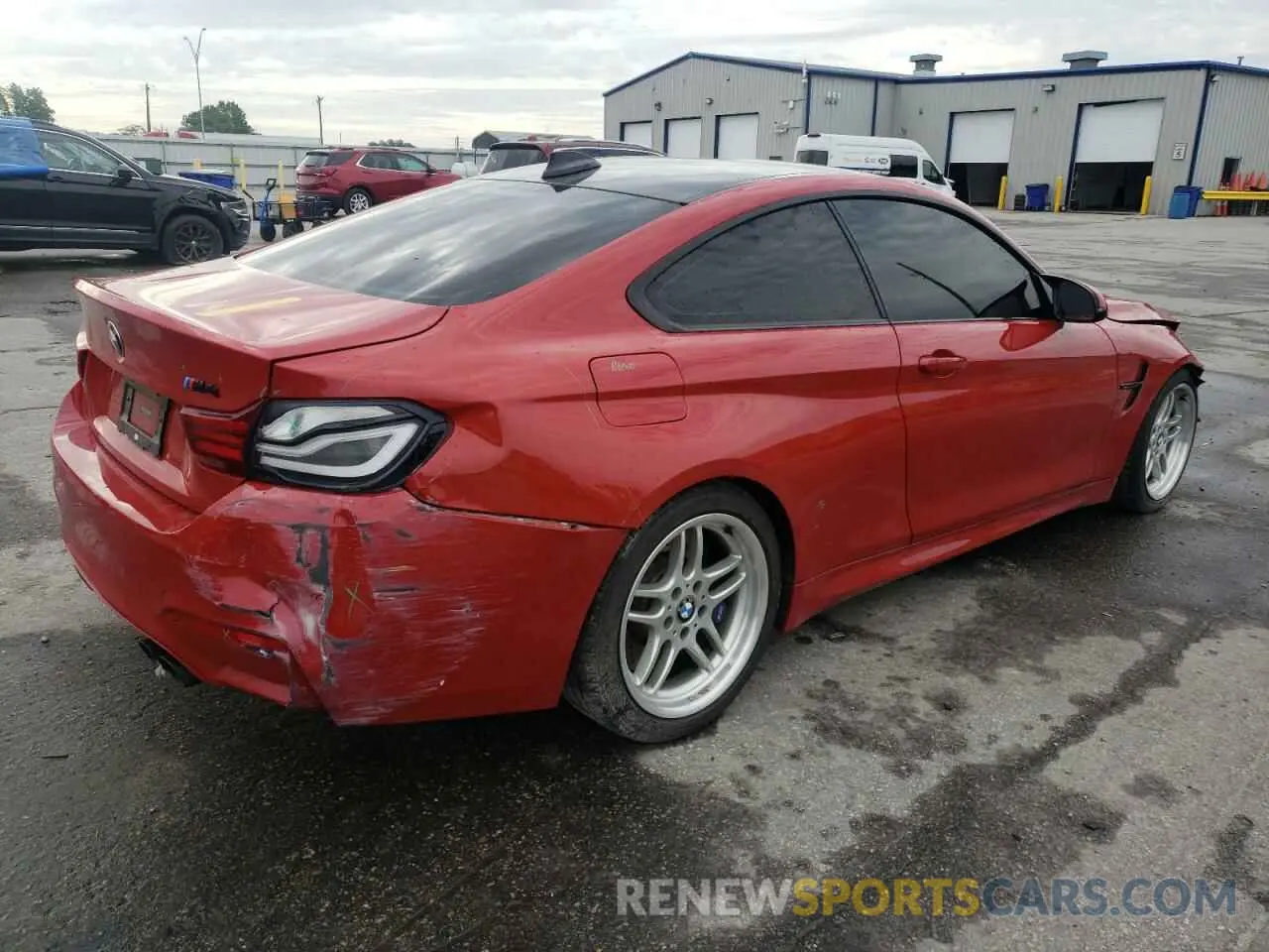 3 Photograph of a damaged car WBS4Y9C00LFH39876 BMW M4 2020