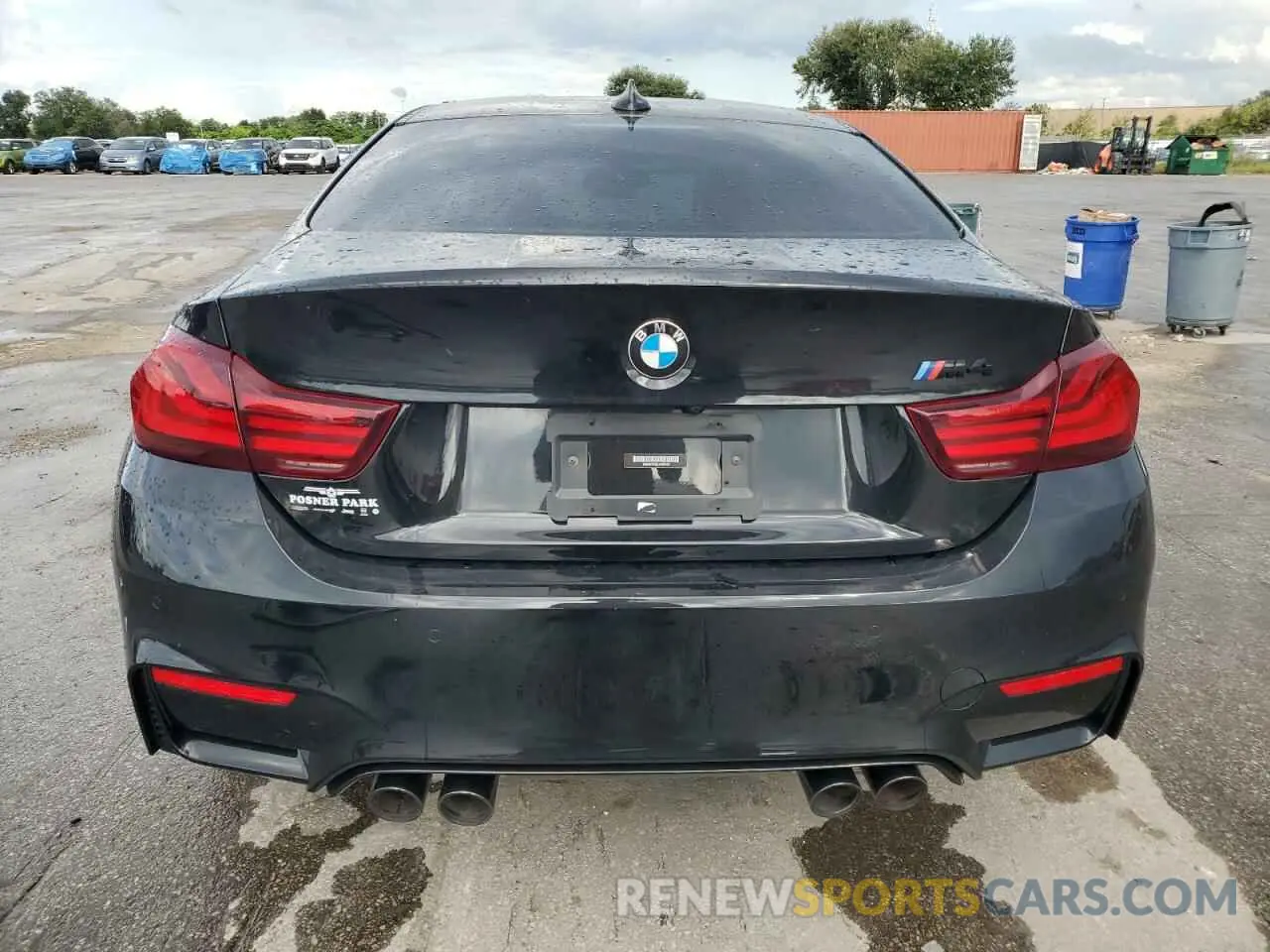 6 Photograph of a damaged car WBS4Y9C02LAH83147 BMW M4 2020