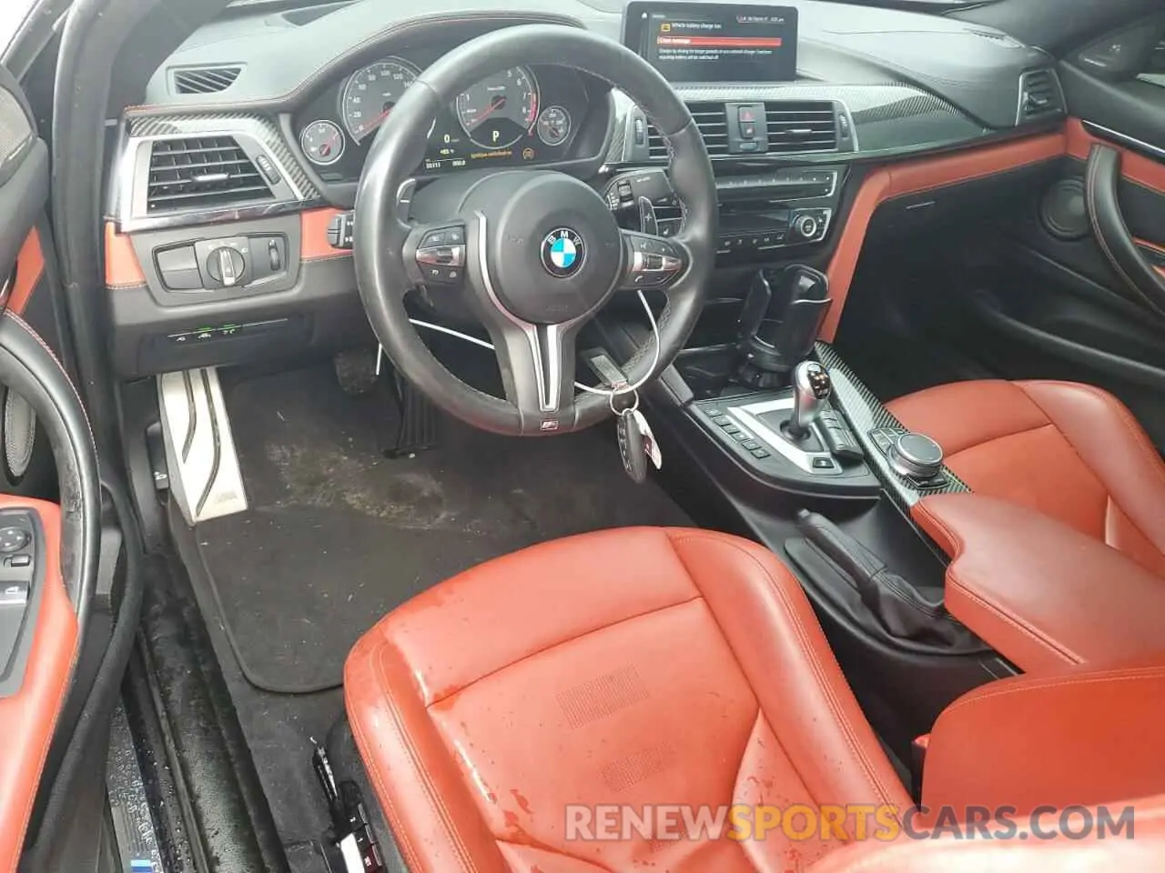 8 Photograph of a damaged car WBS4Y9C02LAH83147 BMW M4 2020