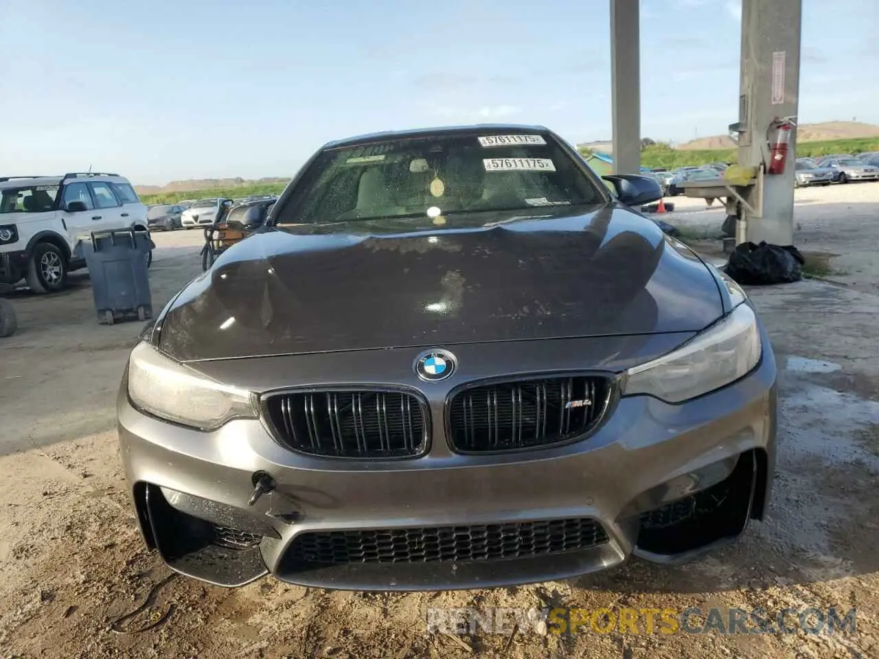 5 Photograph of a damaged car WBS4Y9C06LAH82955 BMW M4 2020