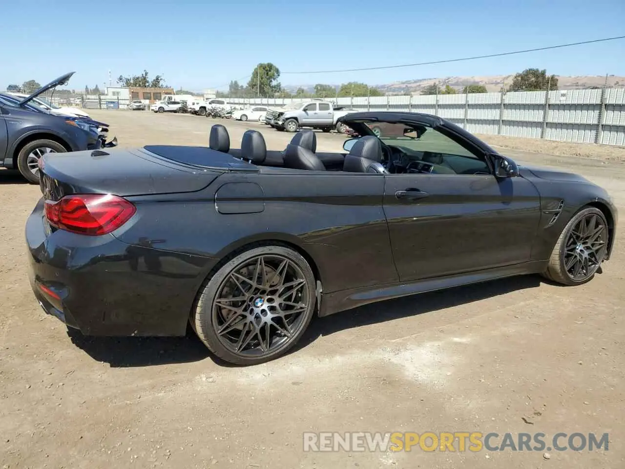 3 Photograph of a damaged car WBS4Z9C02L5R18811 BMW M4 2020