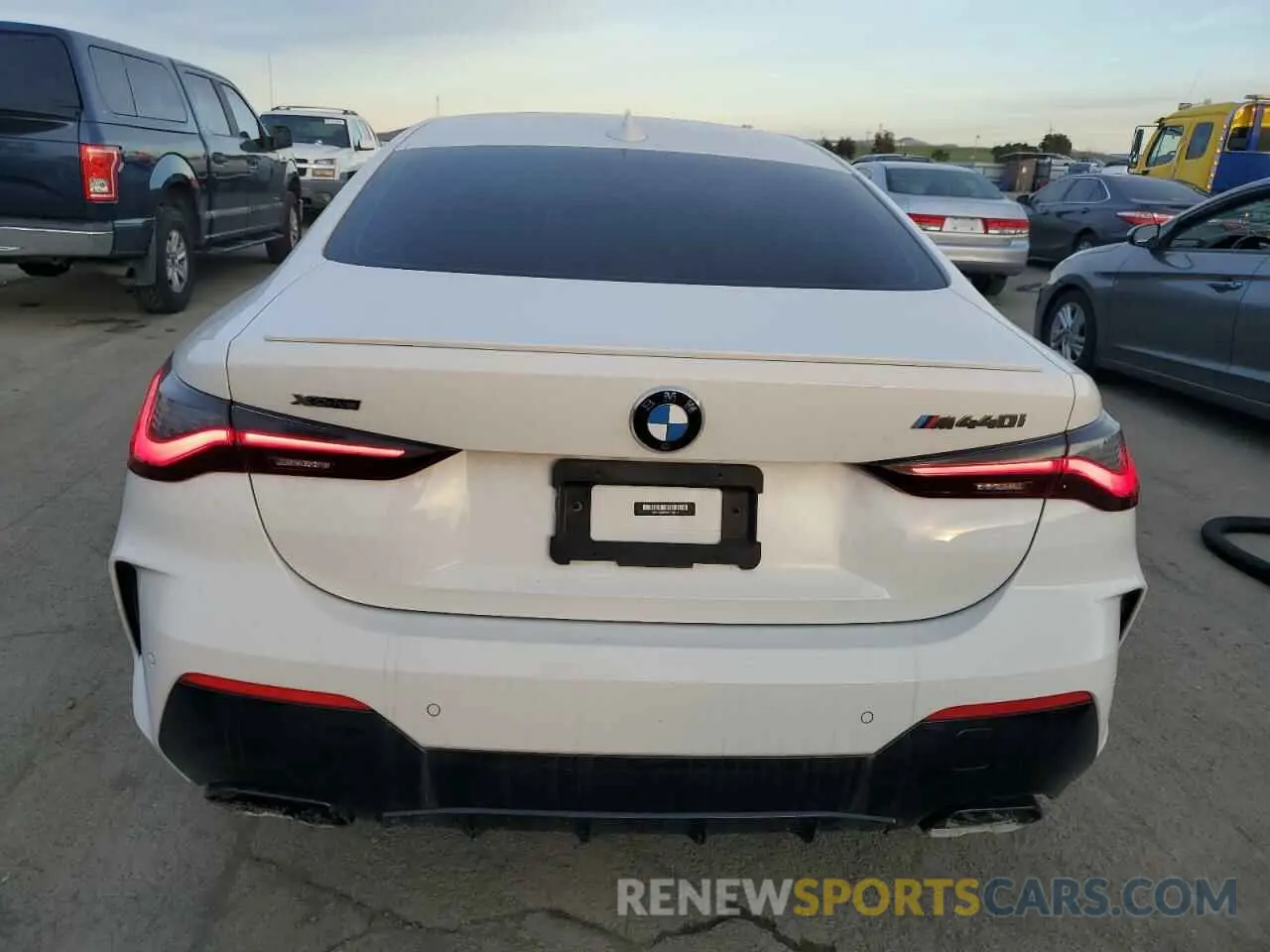 6 Фотография поврежденного автомобиля WBA13AR00MCF39145 BMW M4 2021